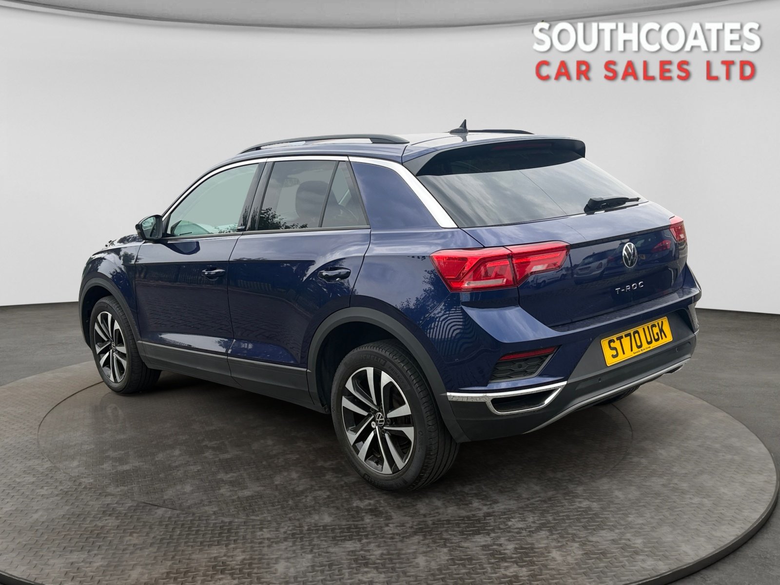 Volkswagen T-Roc - Image 5