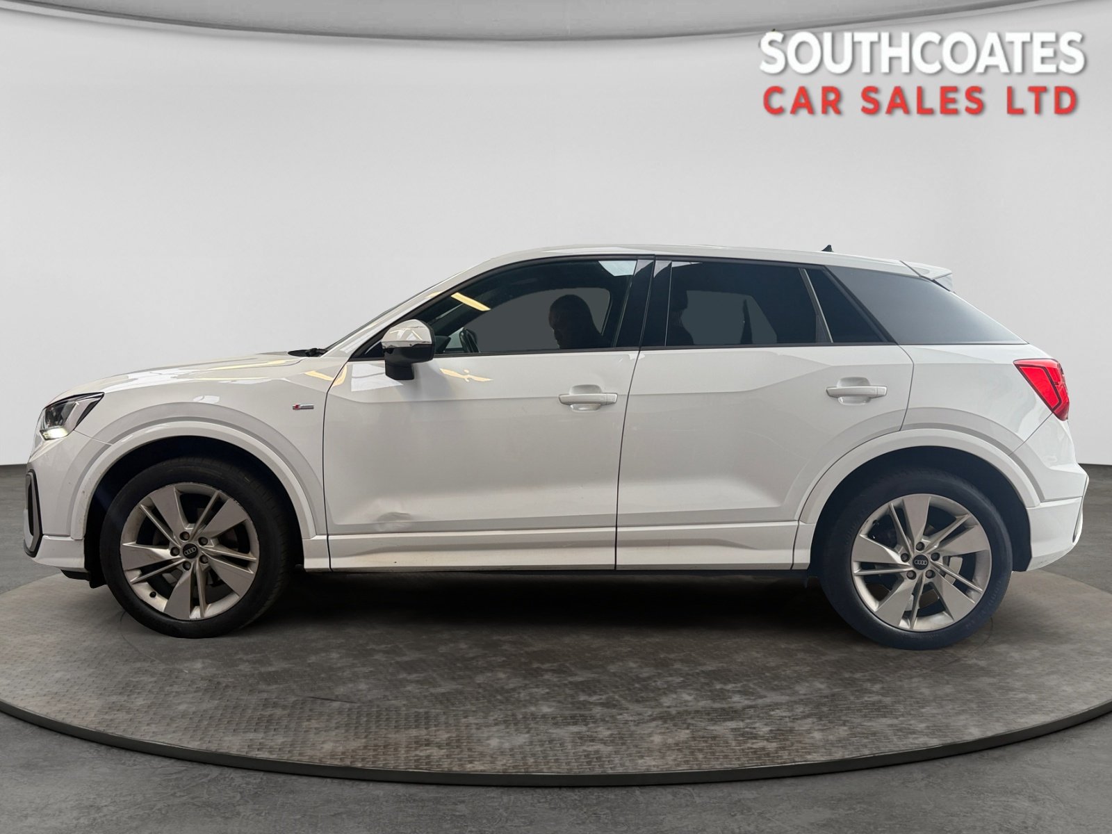 Audi Q2 - Image 4