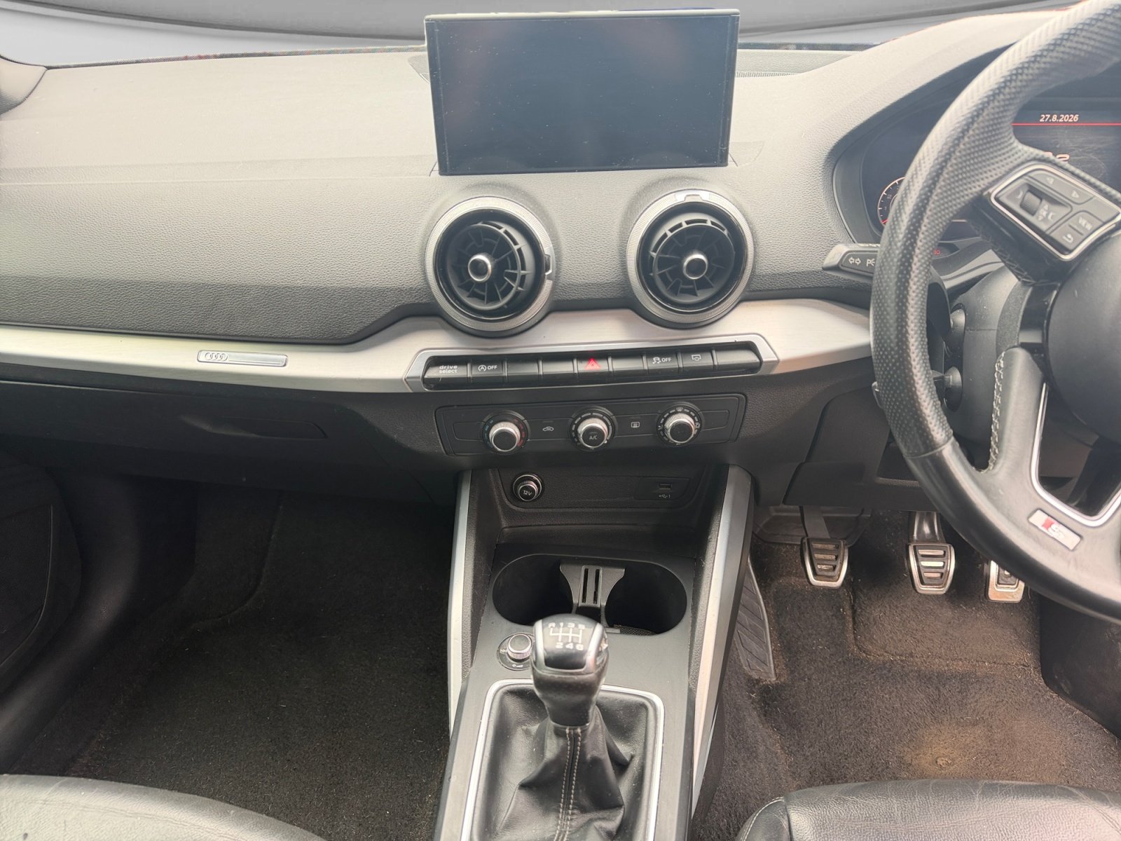 Audi Q2 - Image 12
