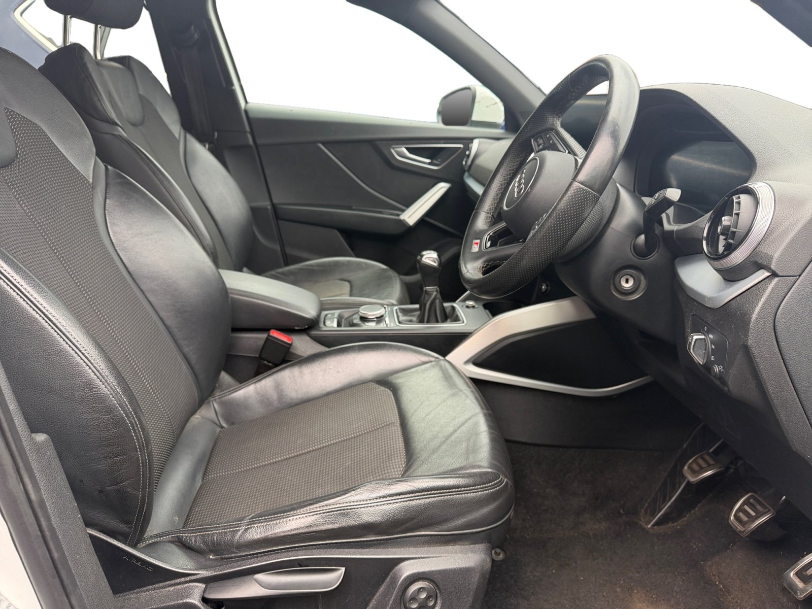 Audi Q2 - Image 15