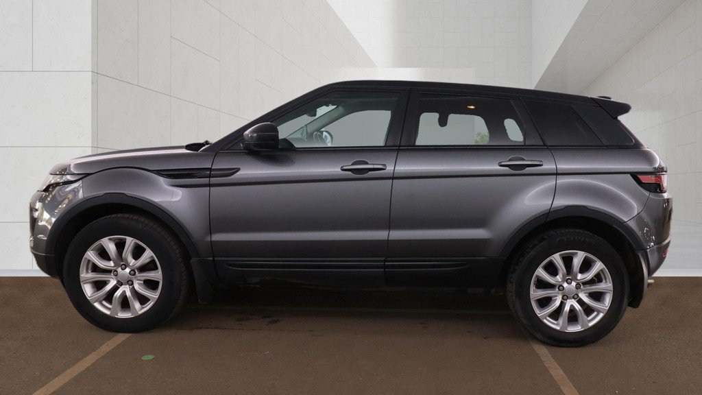 Land Rover Range Rover Evoque - Image 10