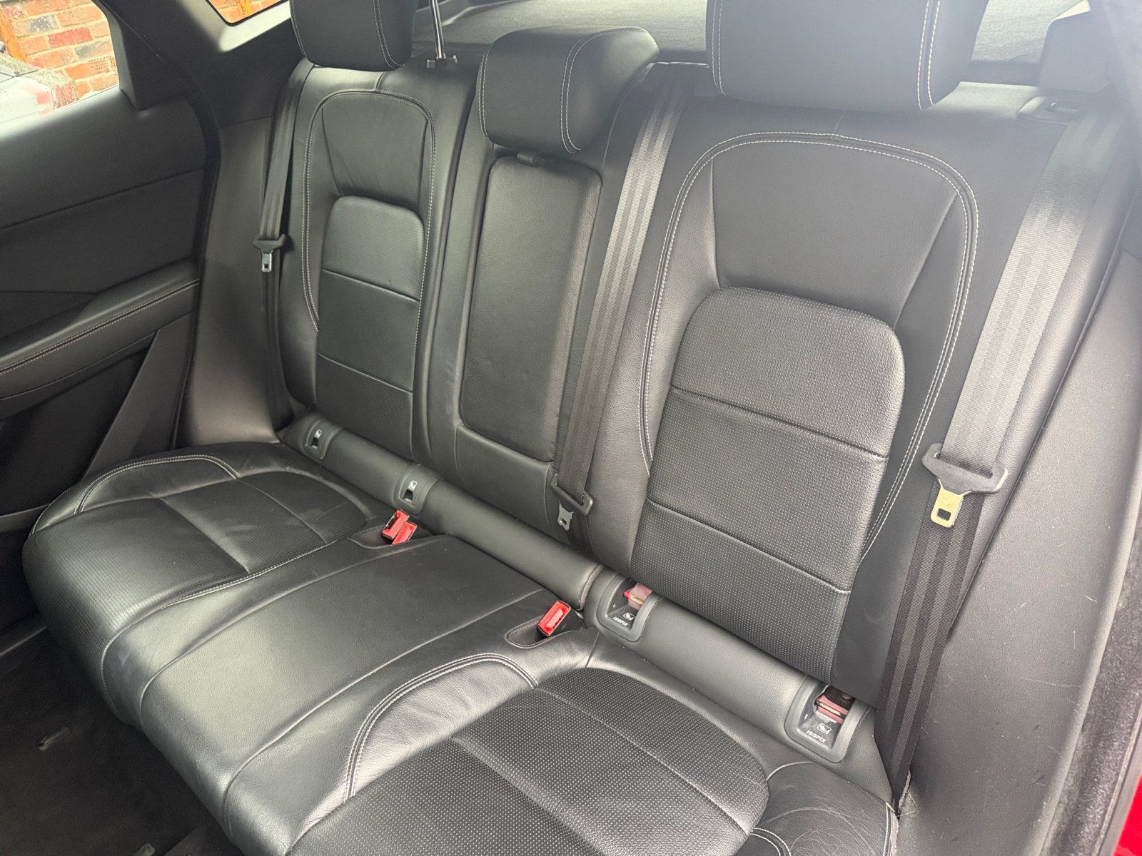 Jaguar E-Pace - Image 10