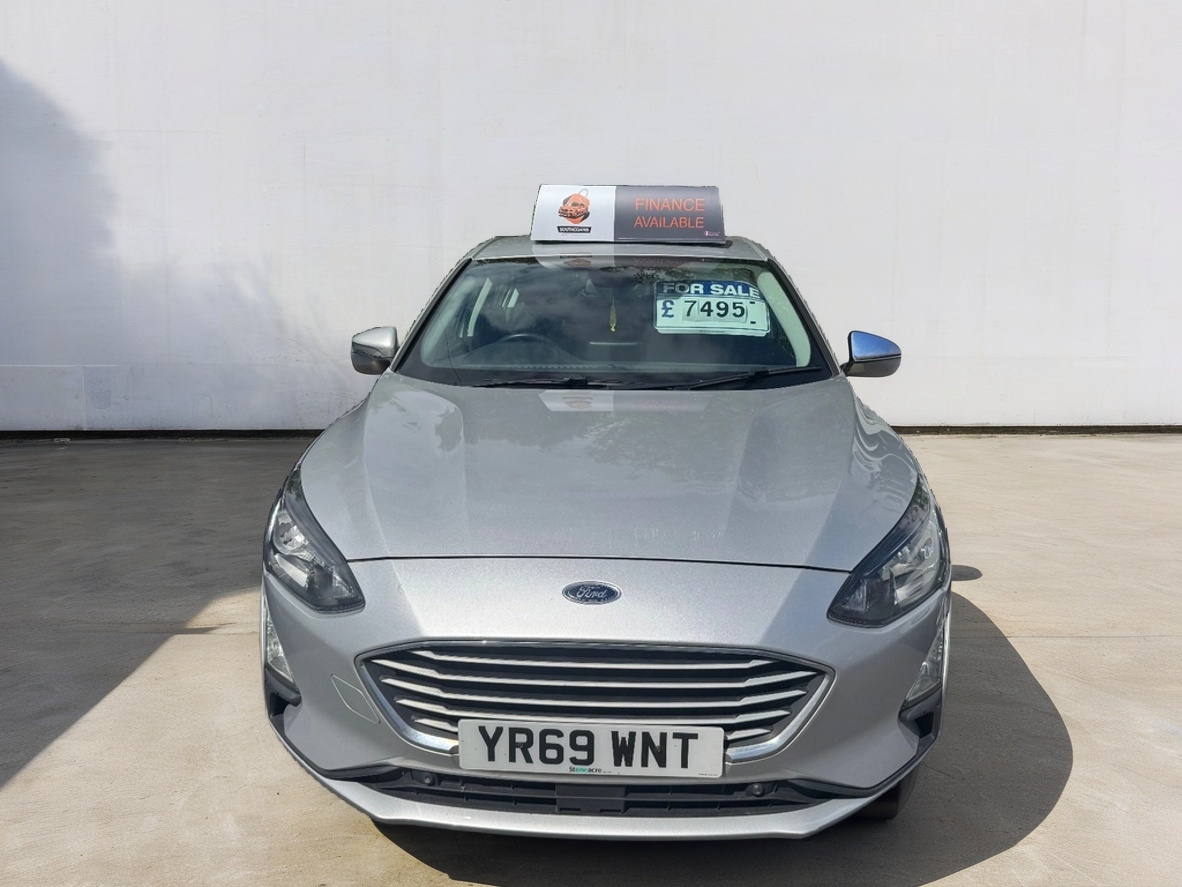 Ford Focus - Image 2