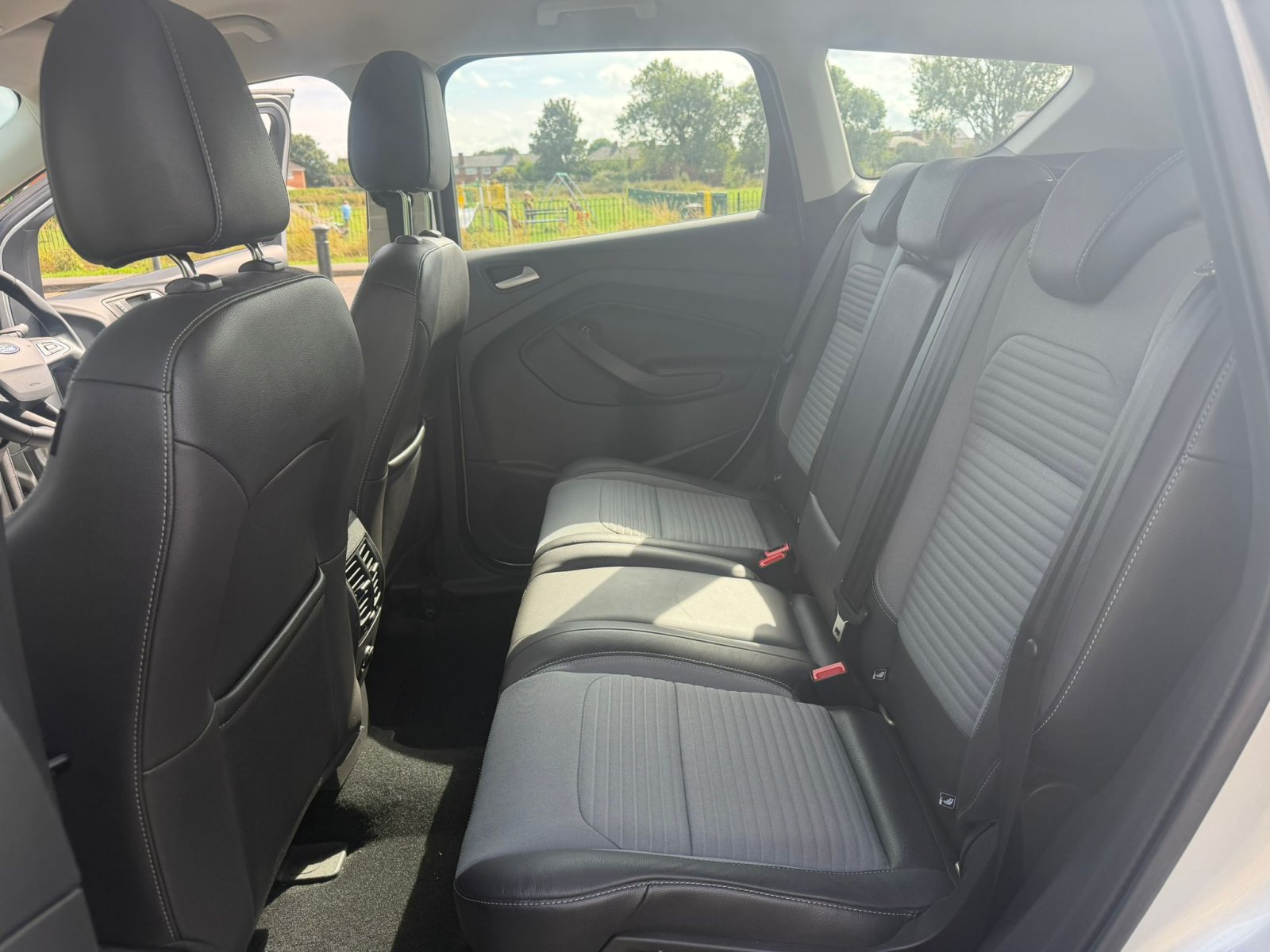 Ford Kuga - Image 9