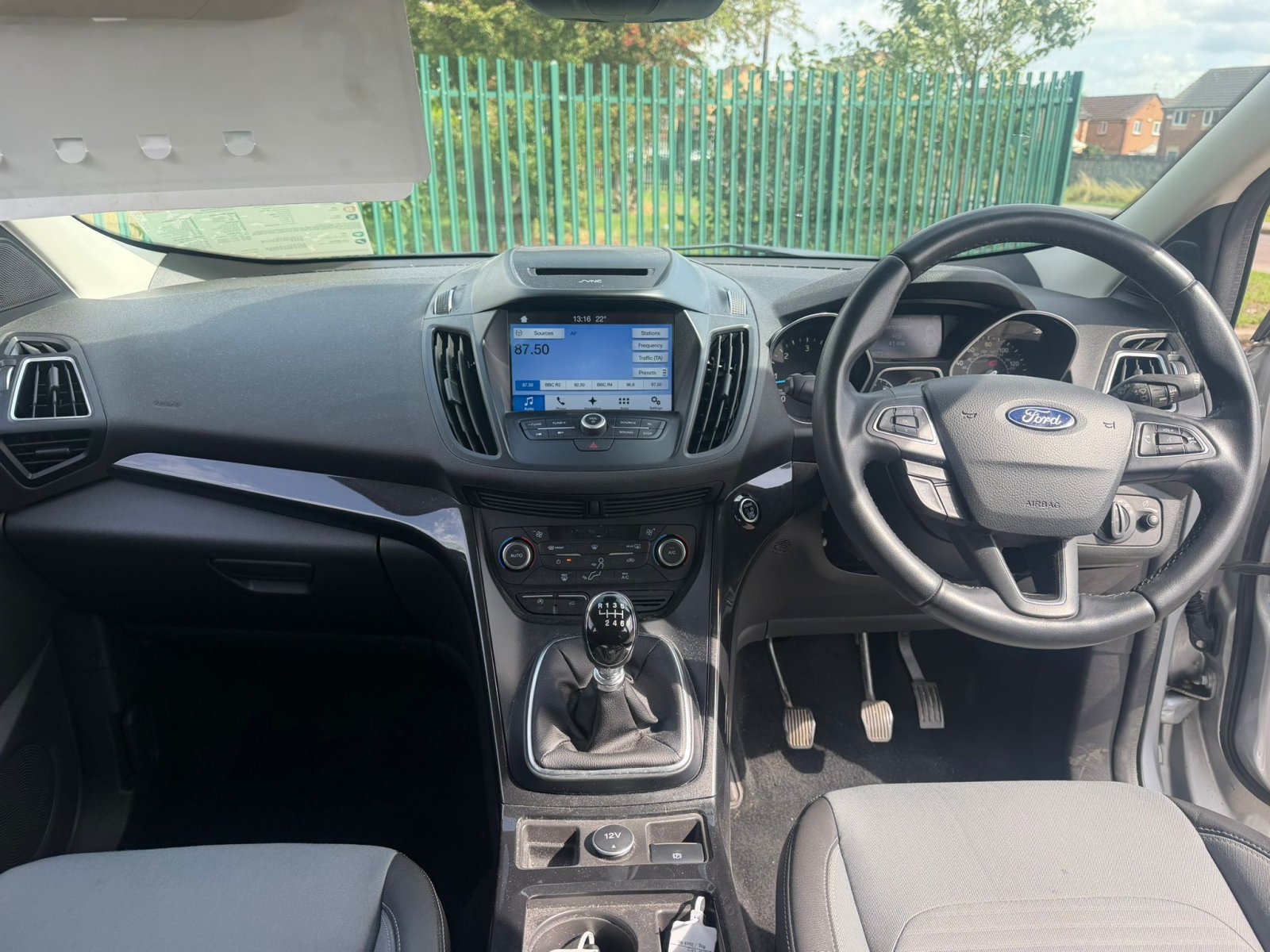 Ford Kuga - Image 12