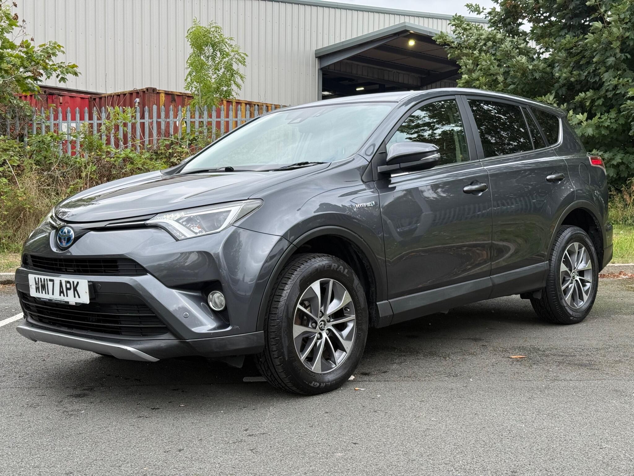 Toyota RAV4 - Image 3