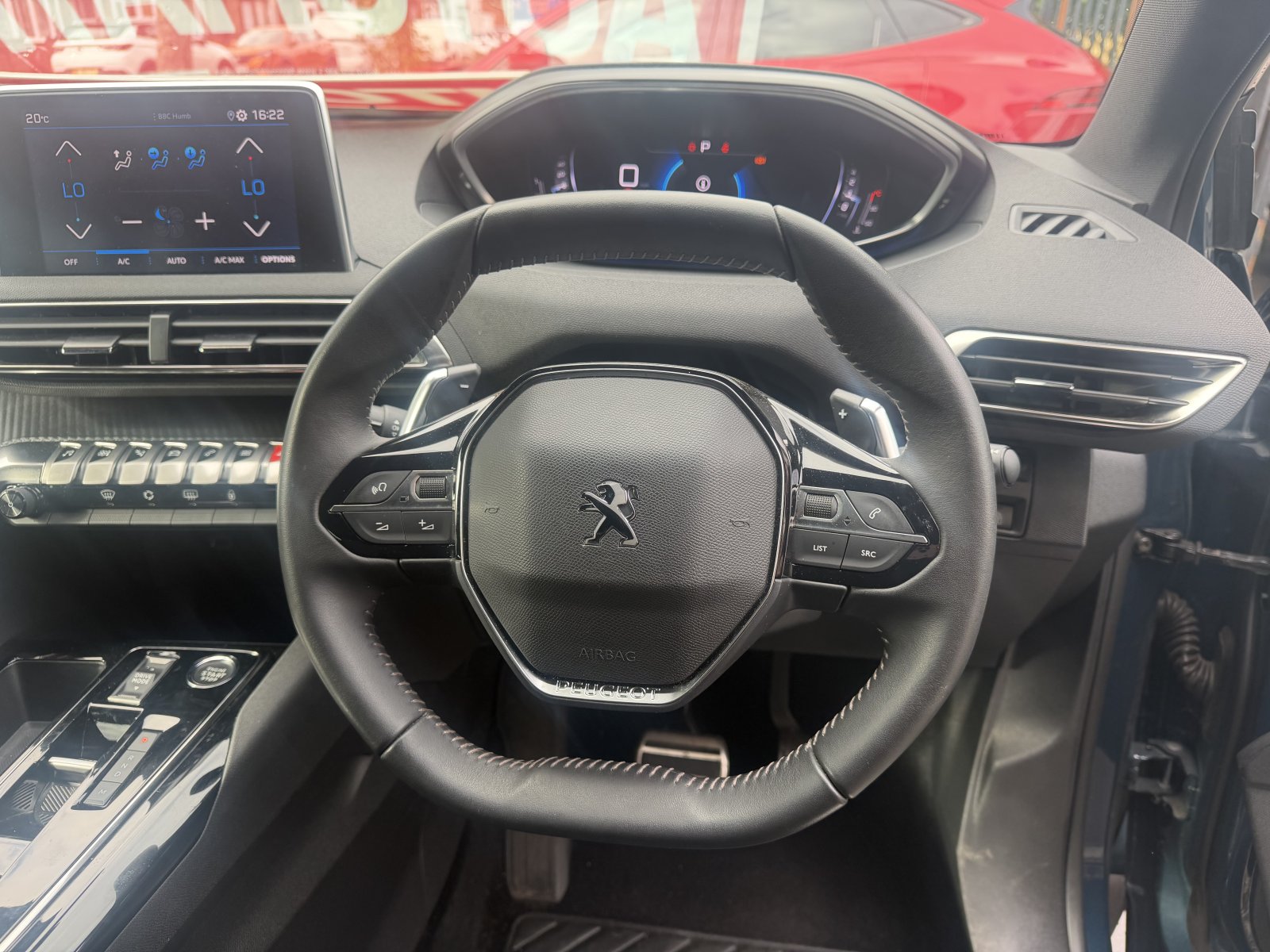 Peugeot 3008 - Image 9