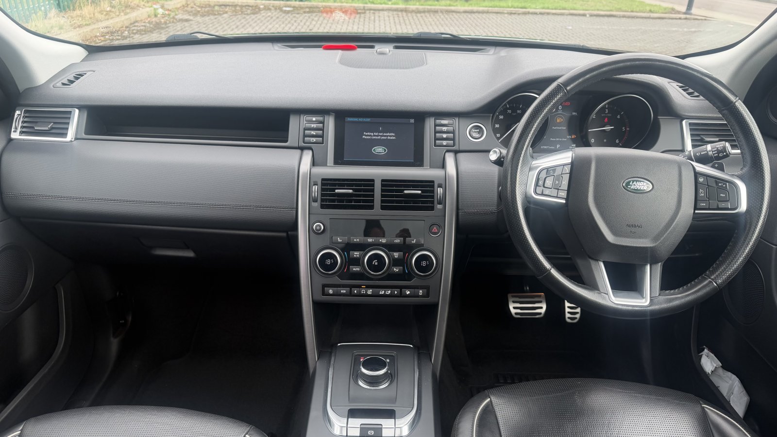 Land Rover DISCOVERY SPORT - Image 13