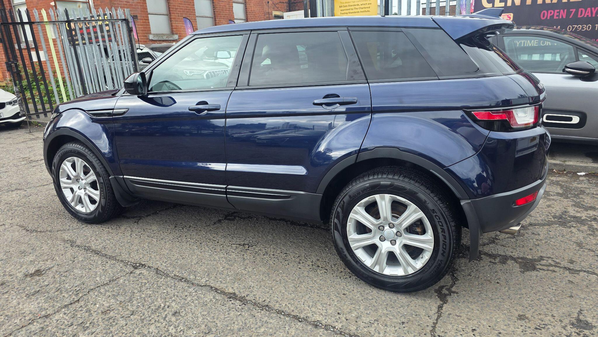 Land Rover Range Rover Evoque - Image 14