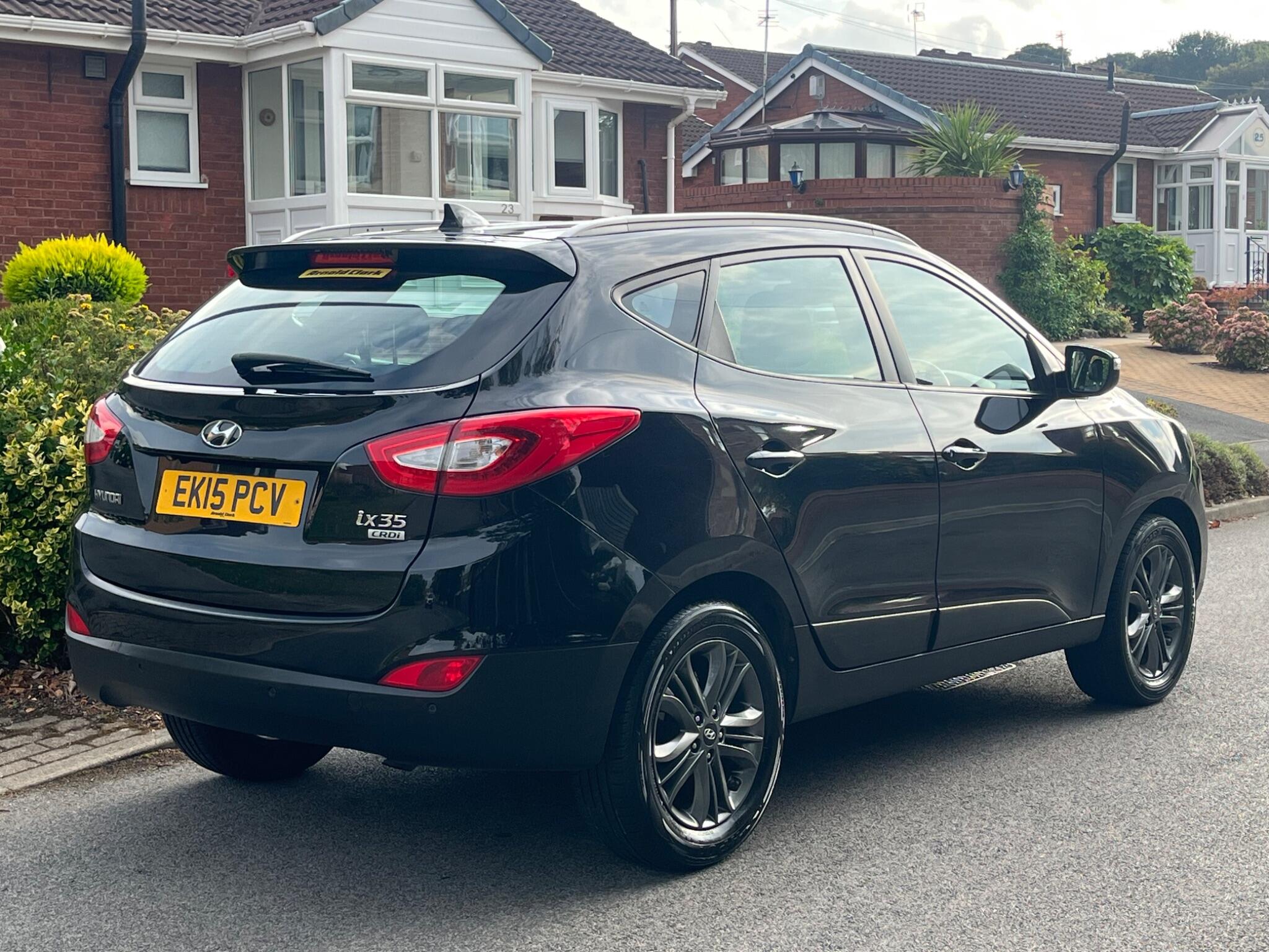 Hyundai ix35 - Image 2