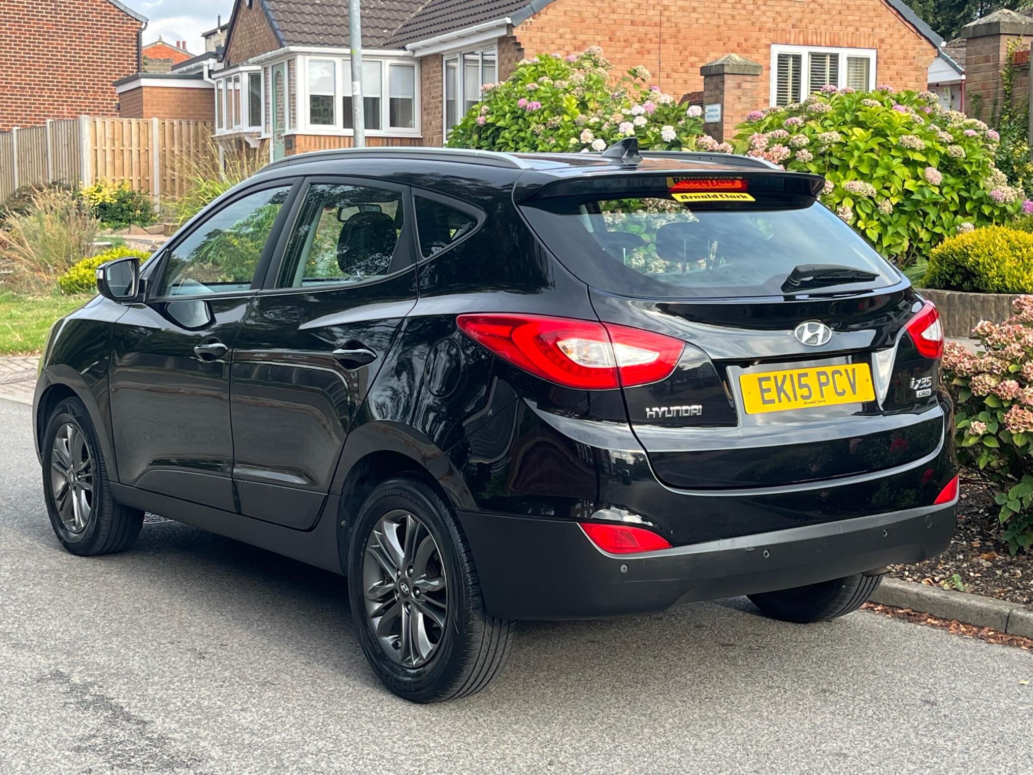 Hyundai ix35 - Image 11