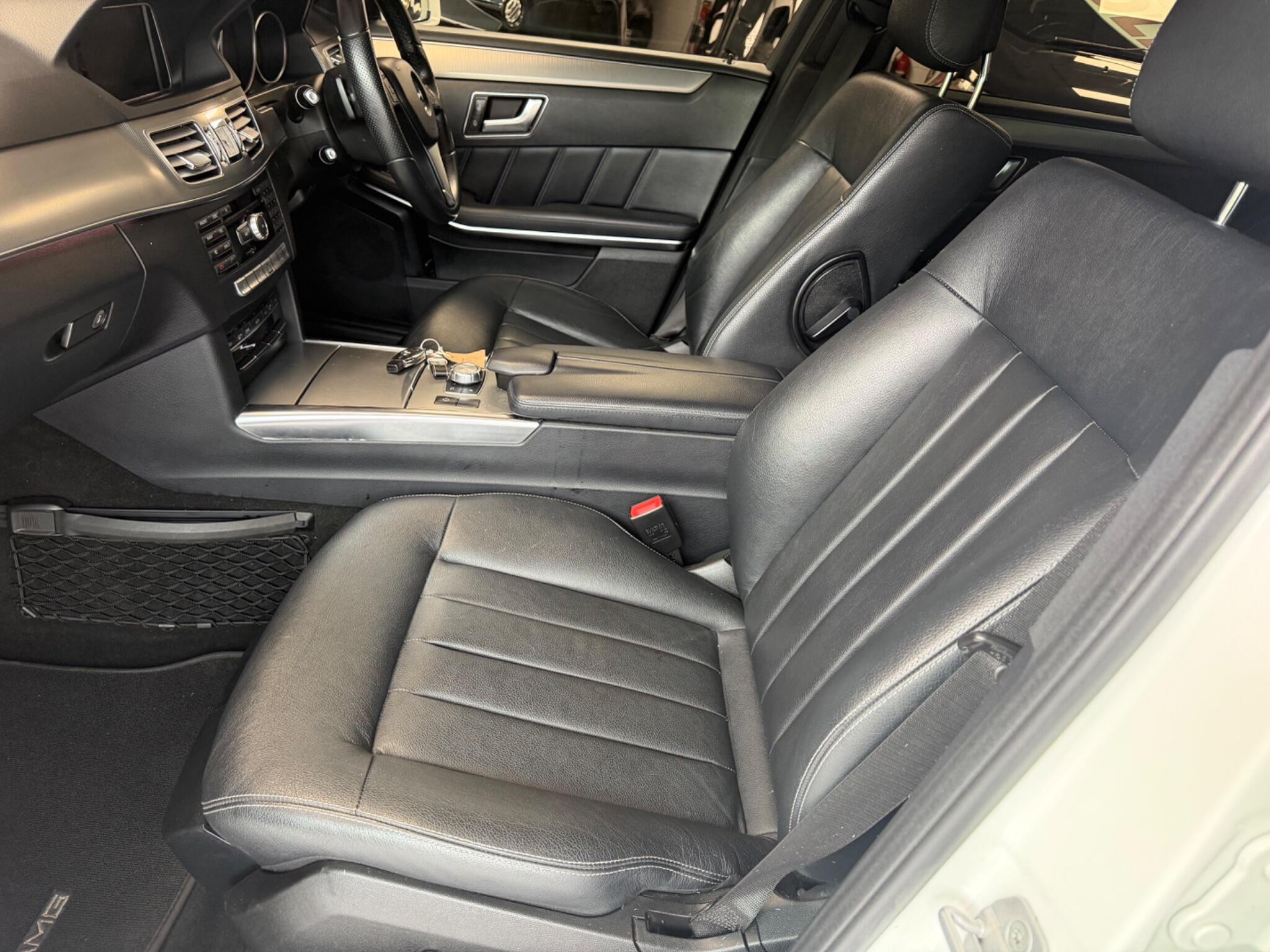 Mercedes E Class - Image 12