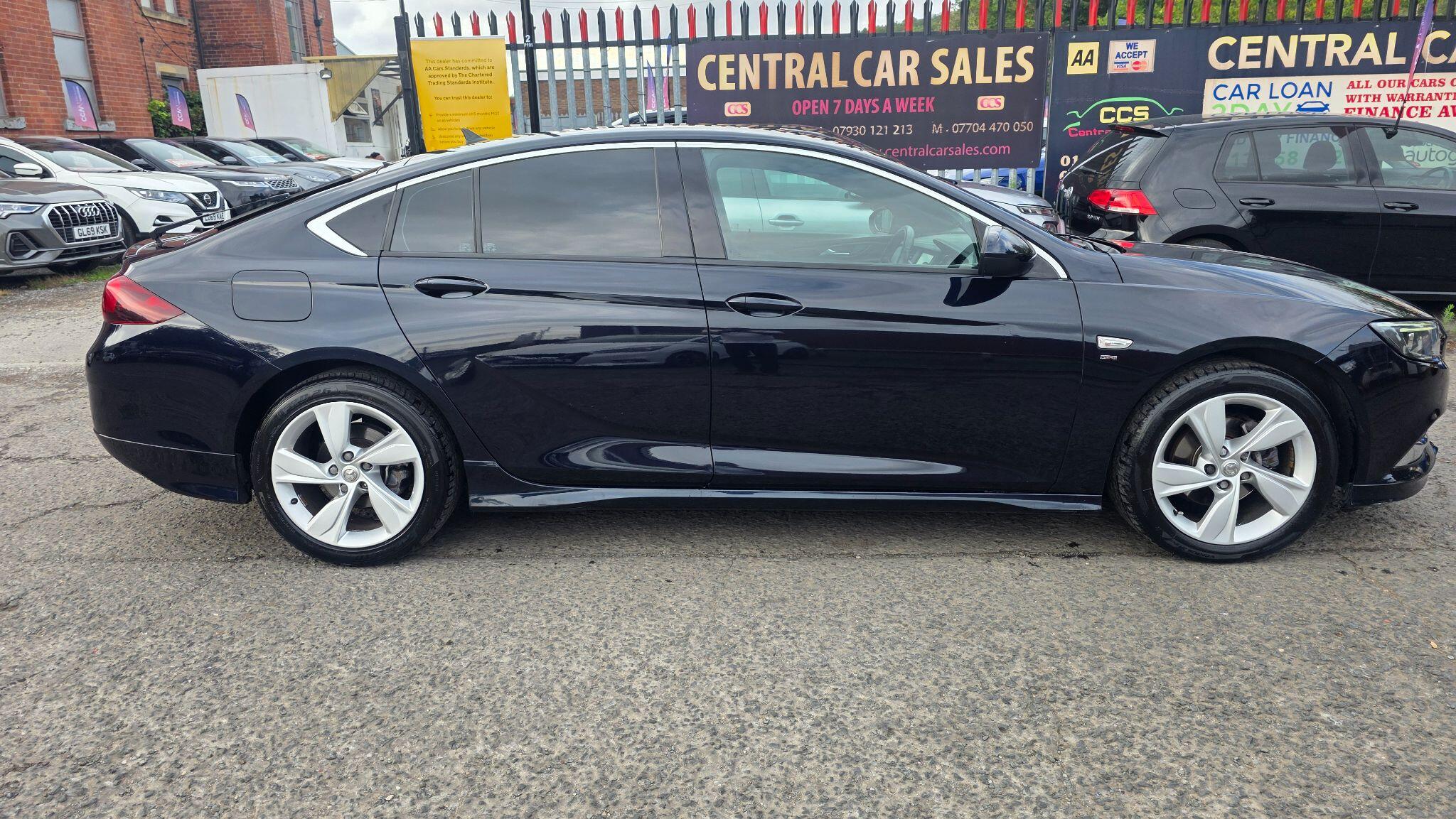 Vauxhall Insignia - Image 8