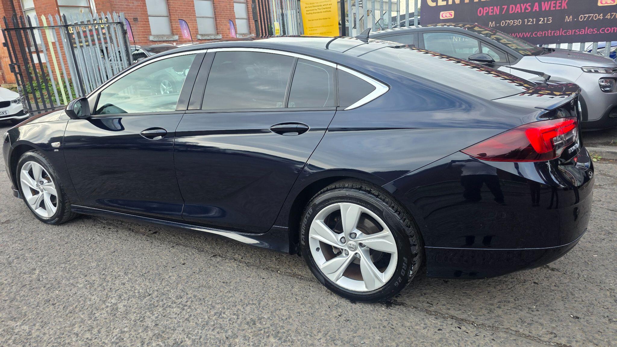 Vauxhall Insignia - Image 14