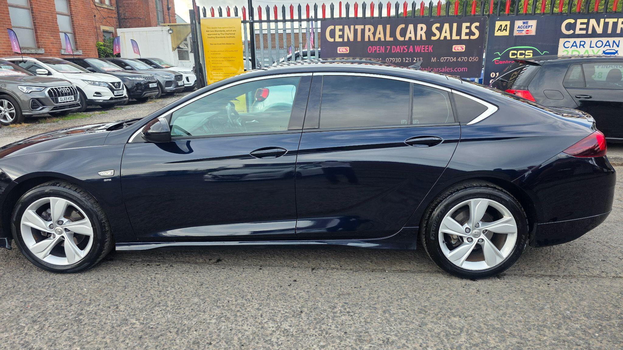 Vauxhall Insignia - Image 17