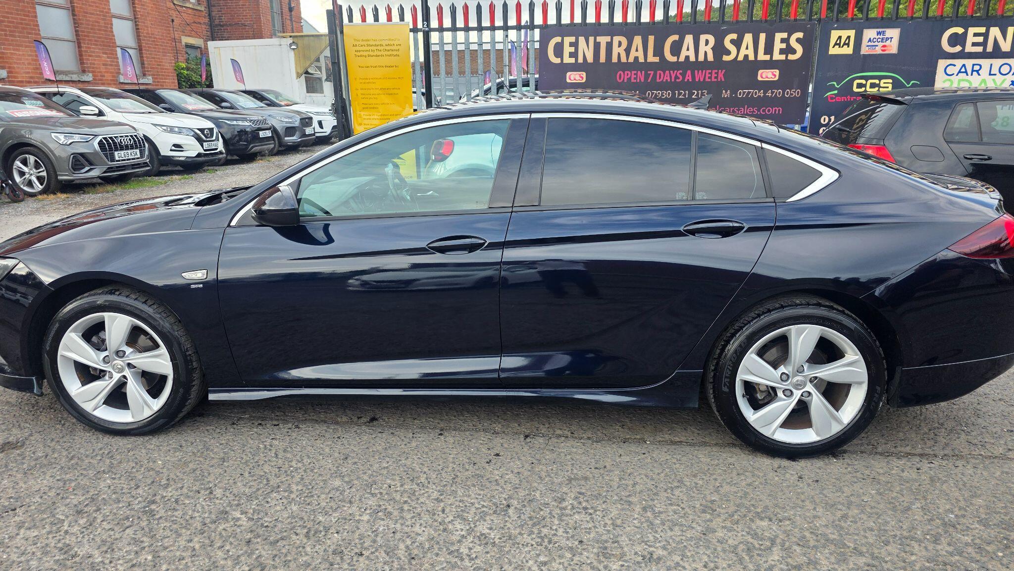 Vauxhall Insignia - Image 18