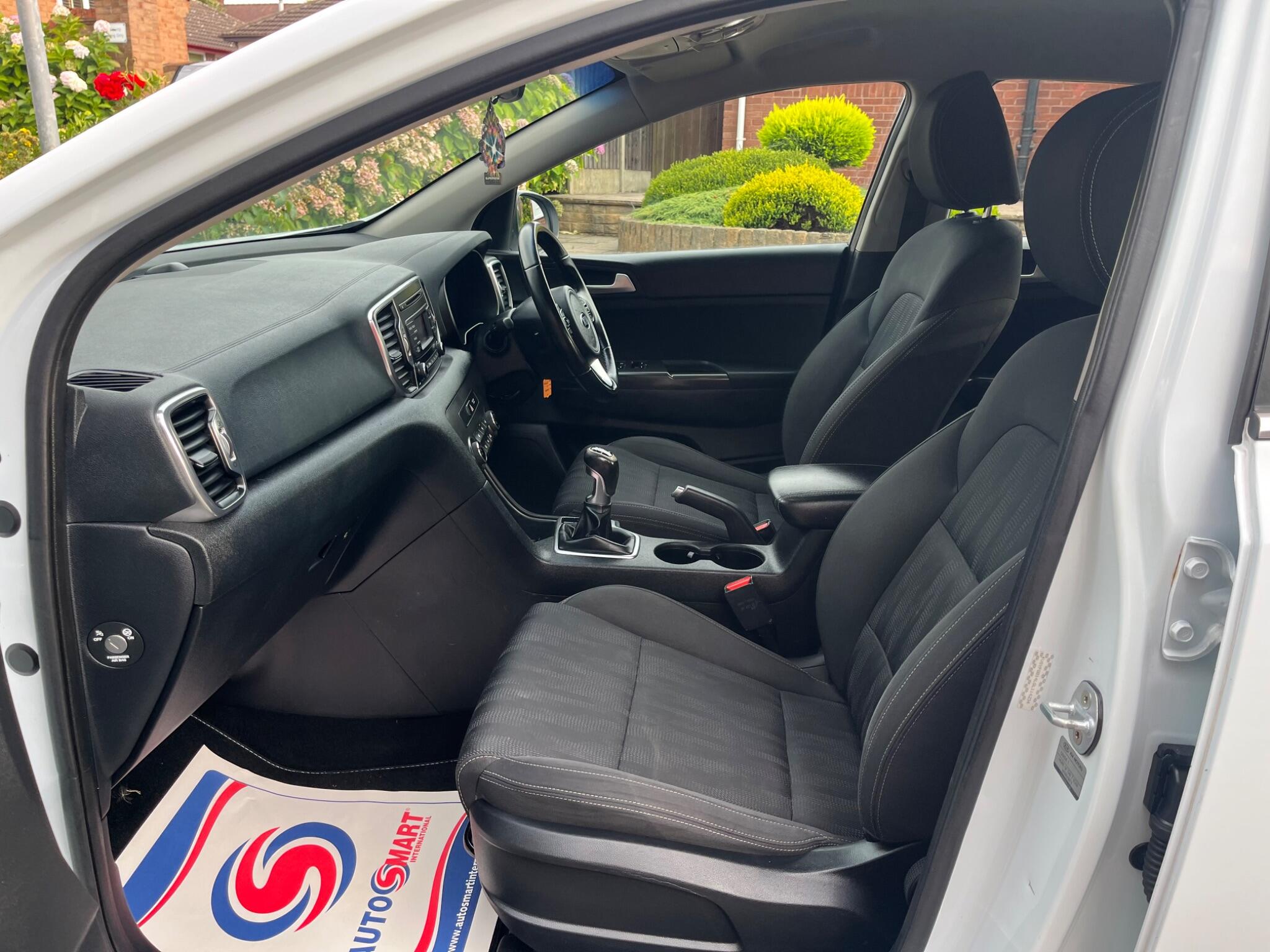 Kia Sportage - Image 14