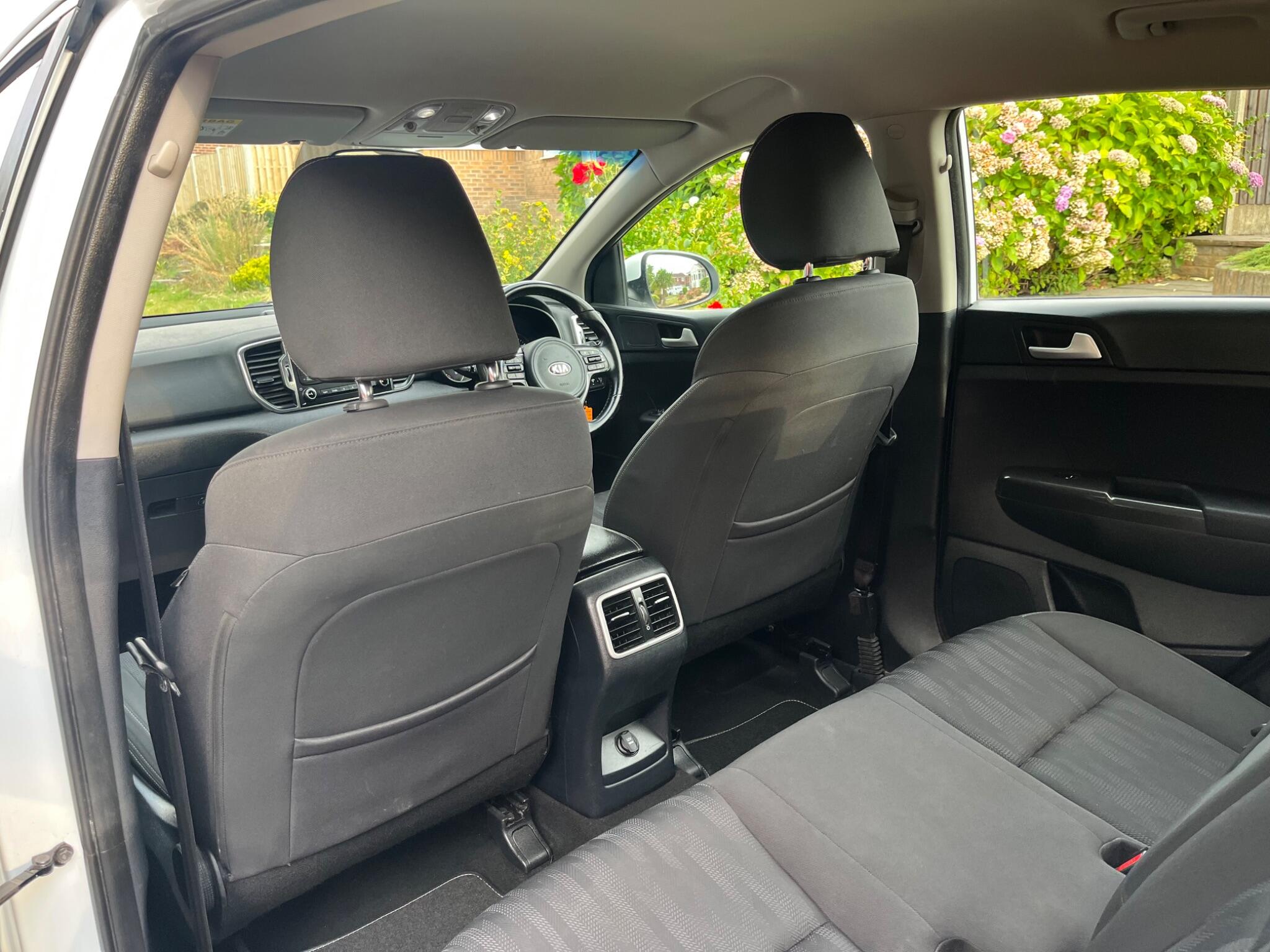 Kia Sportage - Image 15