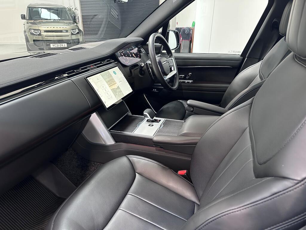 Land Rover Range Rover - Image 9