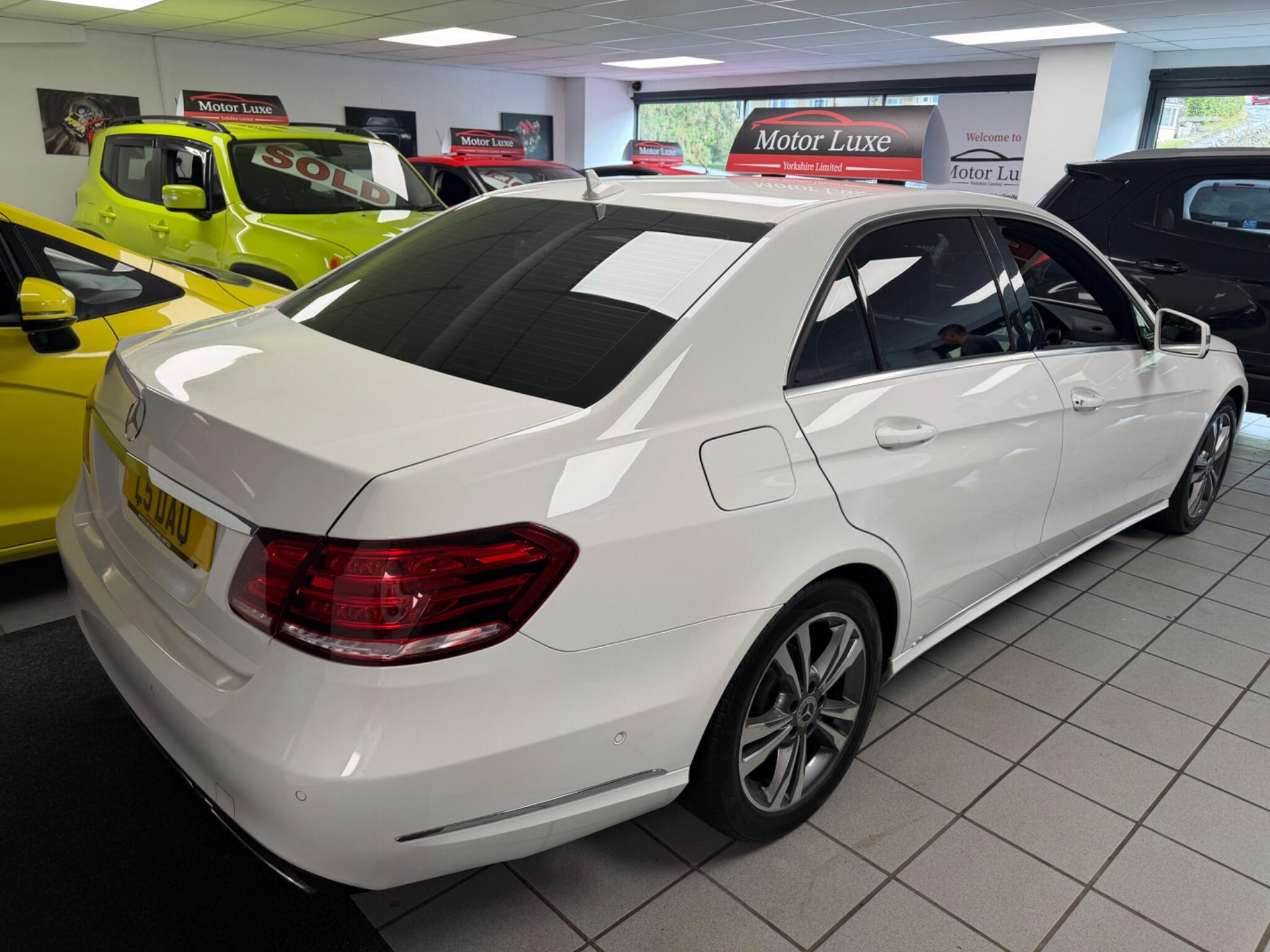 Mercedes E Class - Image 14