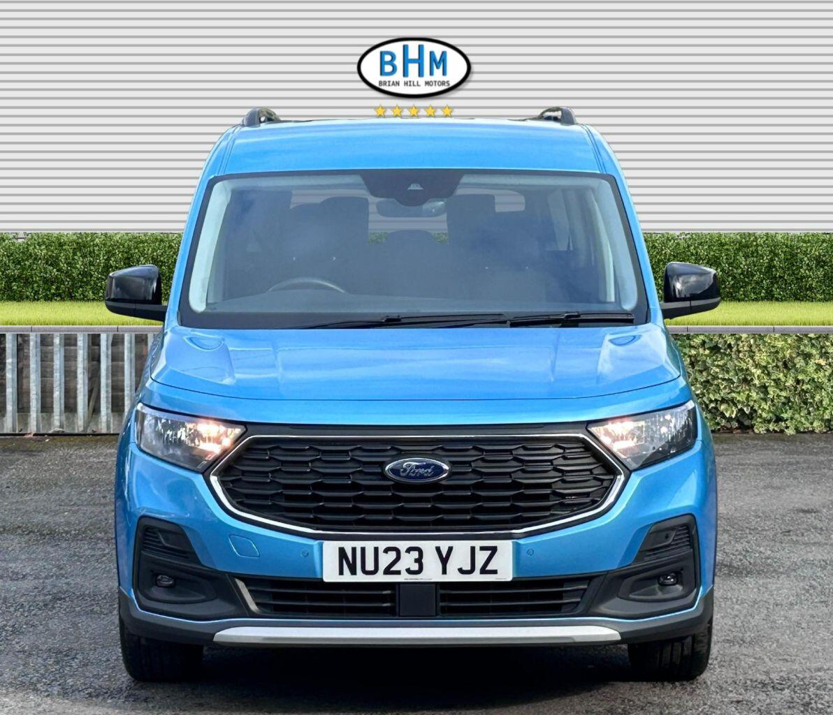 Ford Grand Tourneo Connect - Image 3