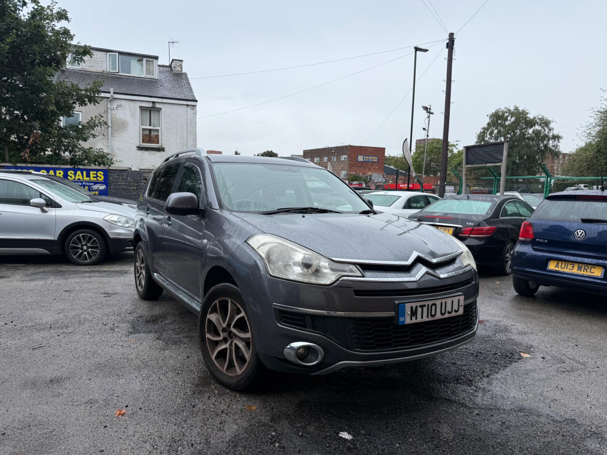 Citroen C-Crosser