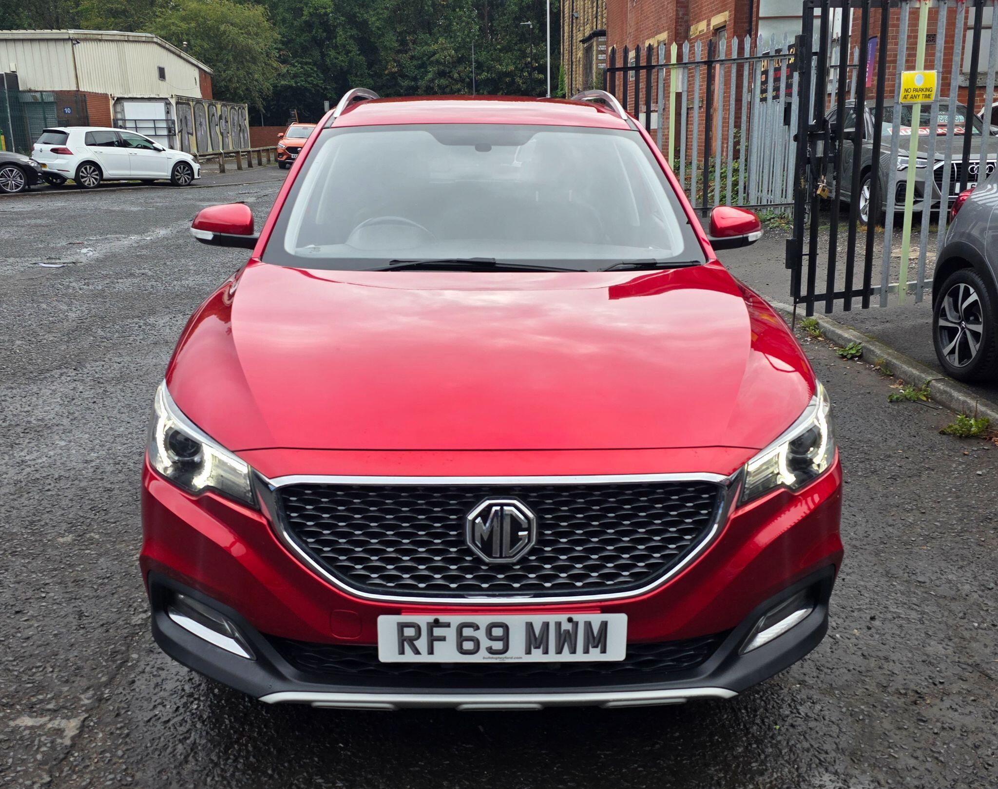 MG MG ZS - Image 3
