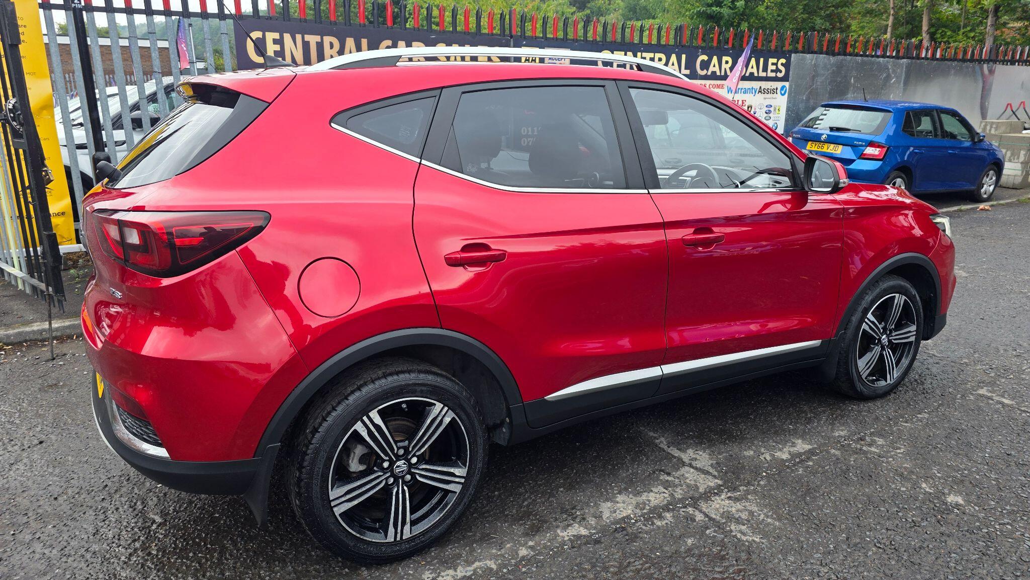 MG MG ZS - Image 9