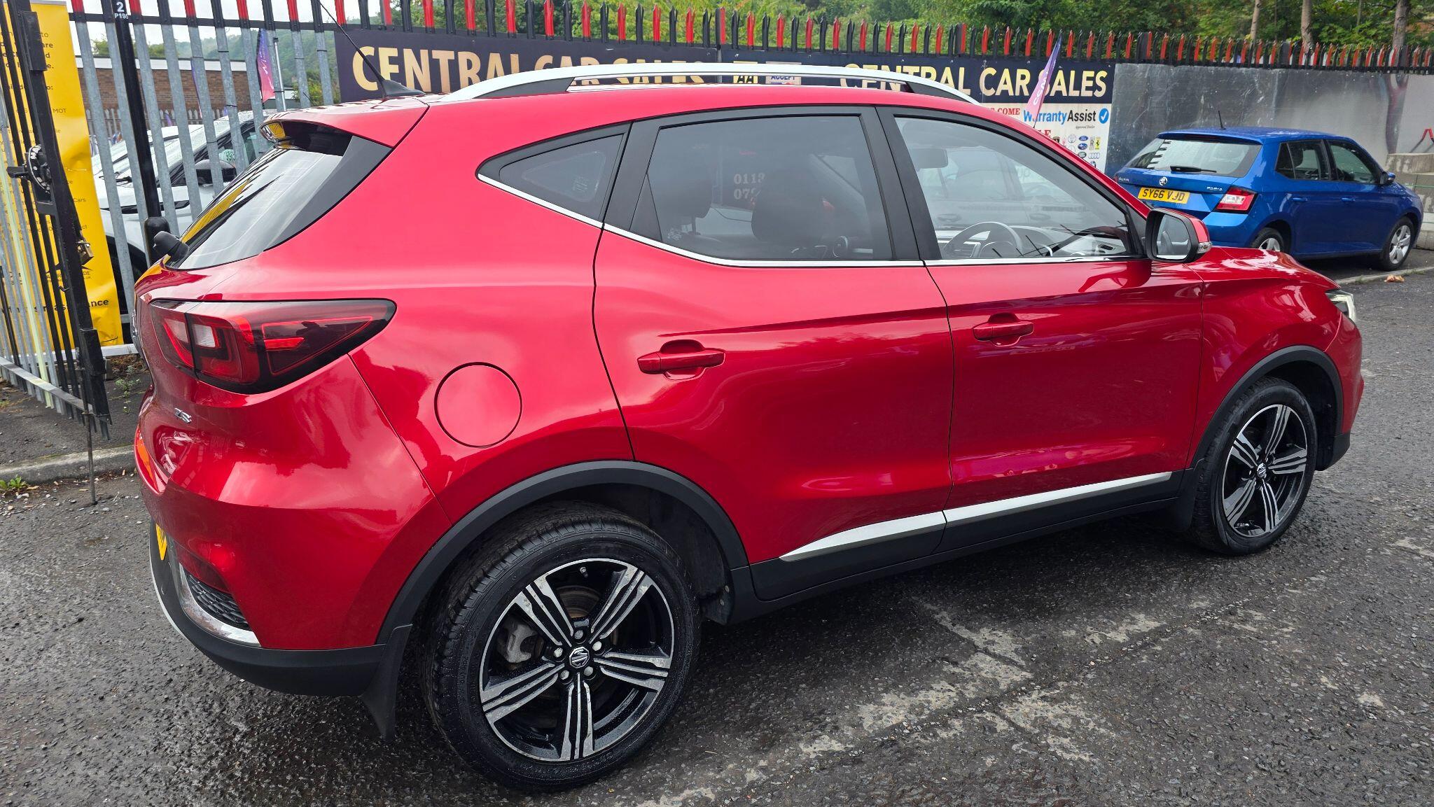 MG MG ZS - Image 10