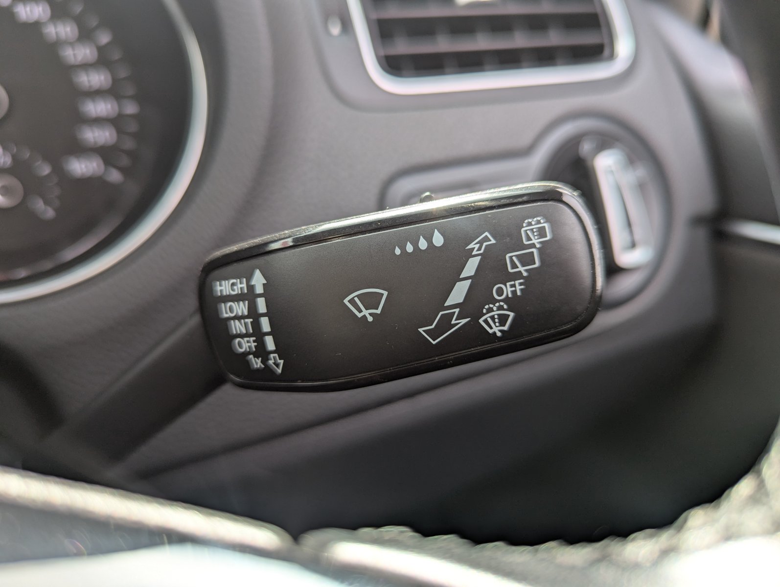 Volkswagen Polo - Image 17