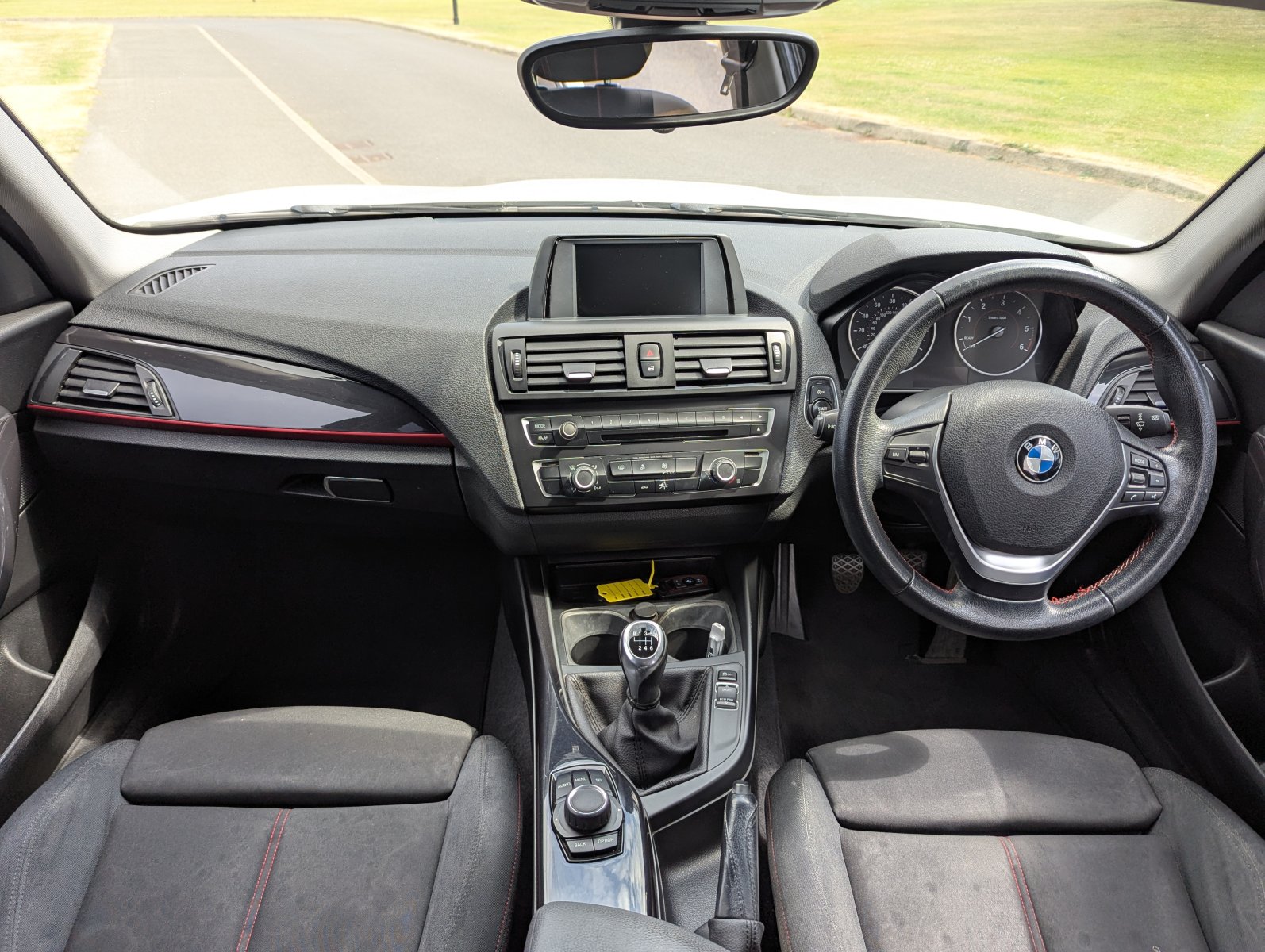 BMW 1 Series - Image 13