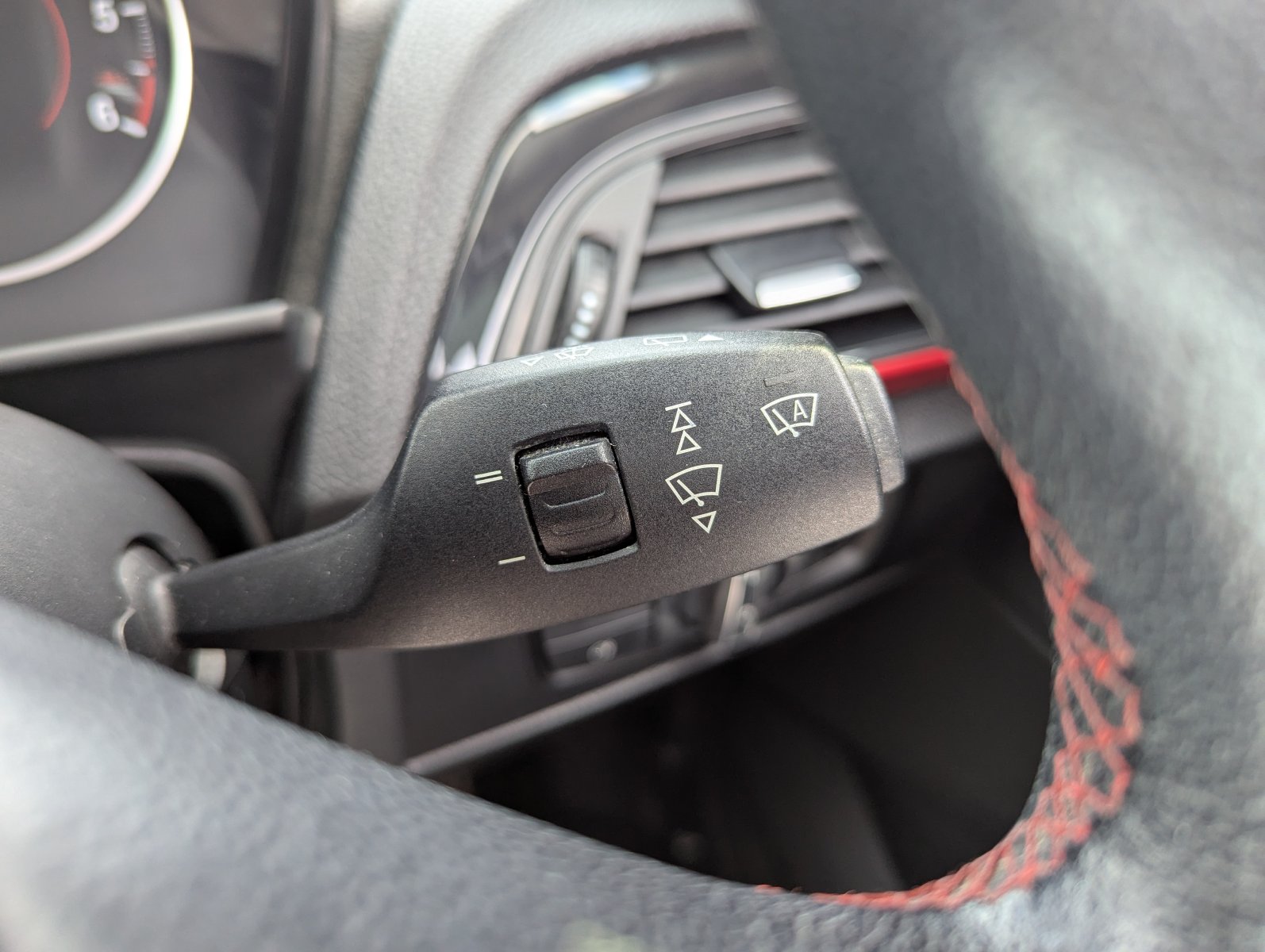 BMW 1 Series - Image 18