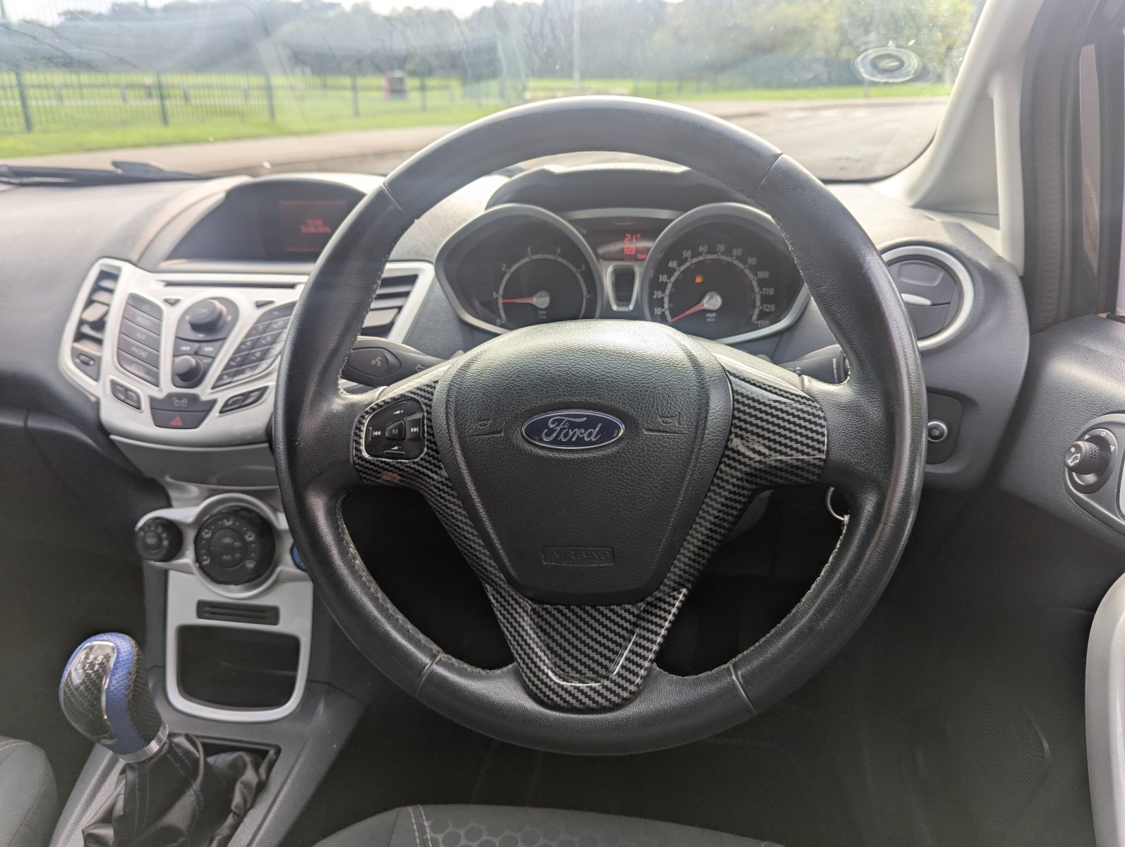 Ford Fiesta - Image 15