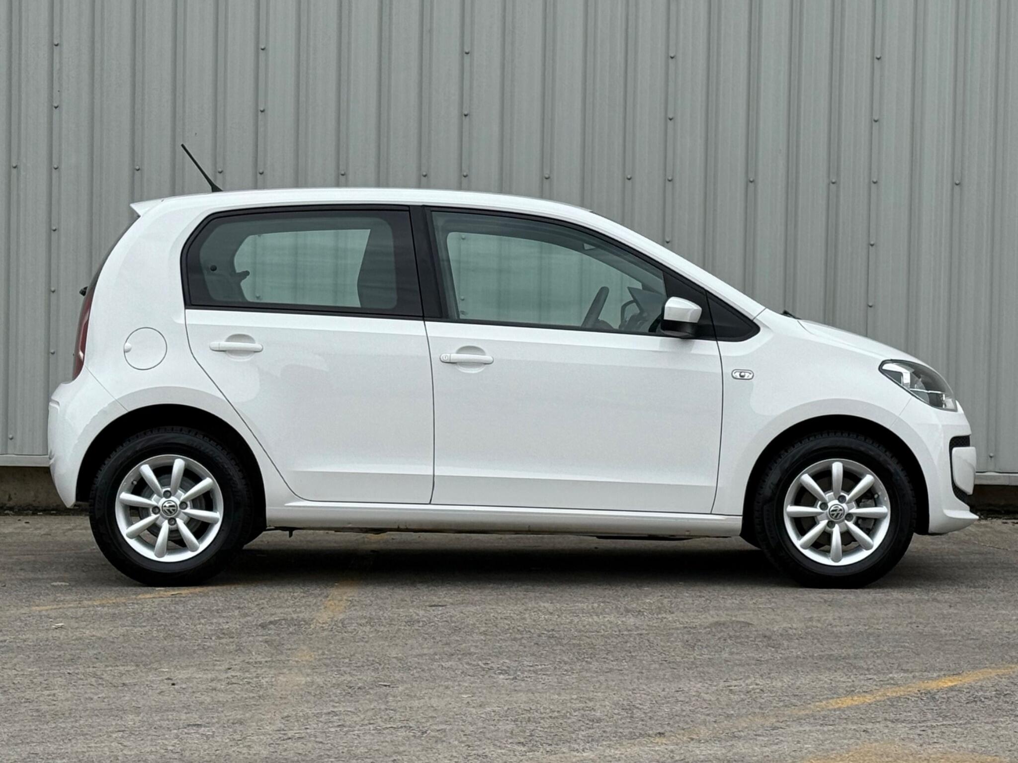 Volkswagen up! - Image 11