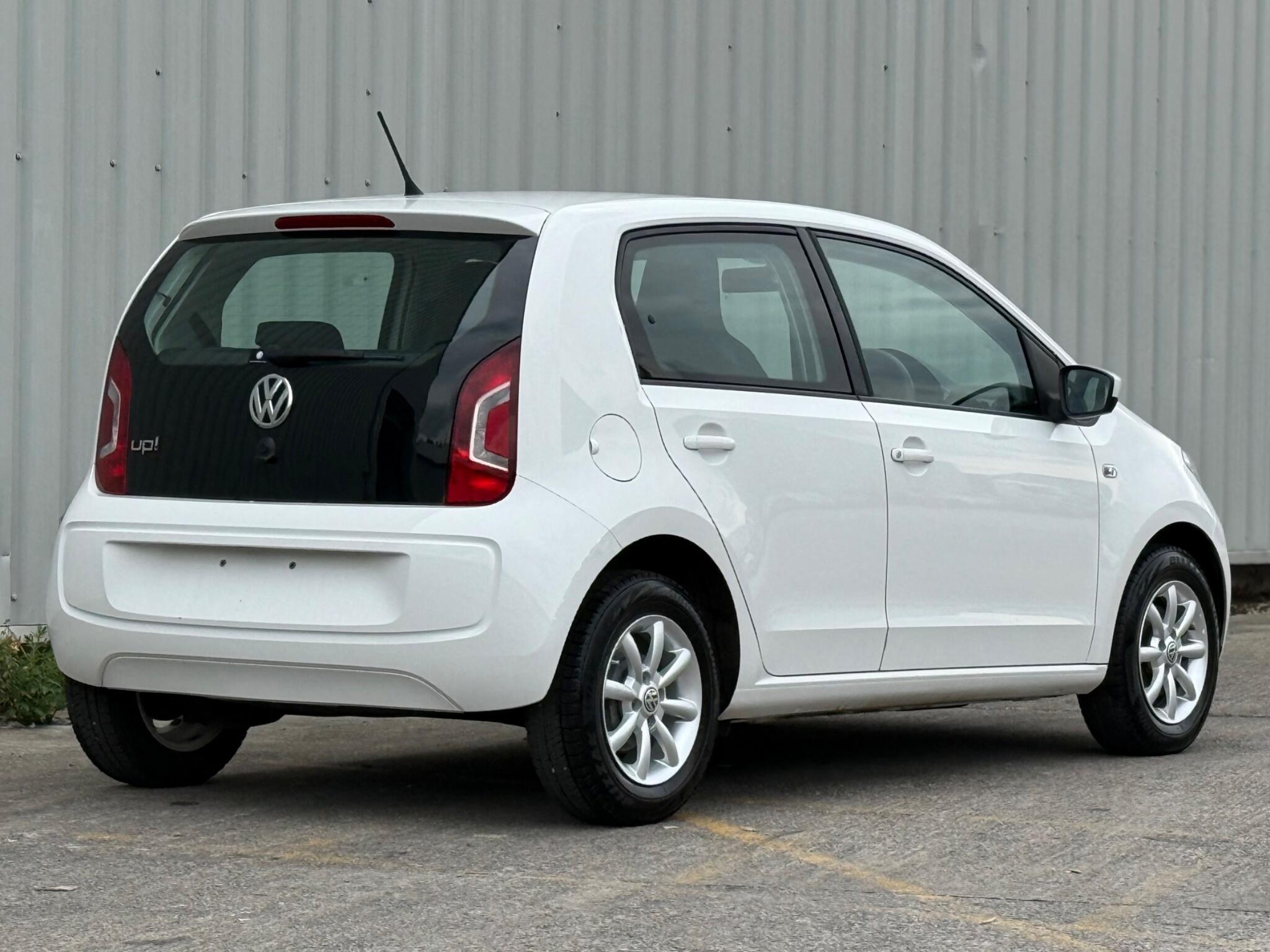 Volkswagen up! - Image 12