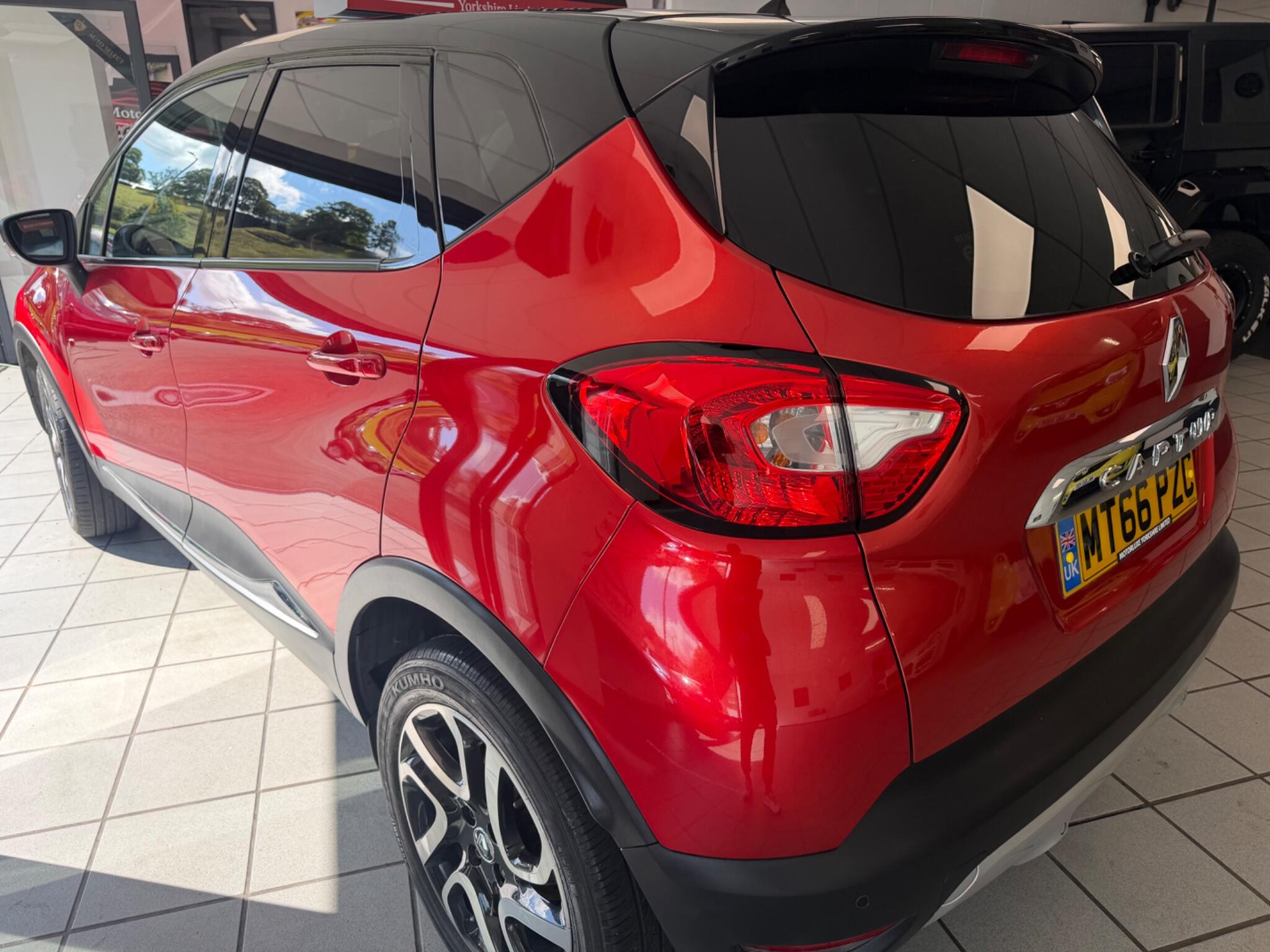 Renault Captur - Image 8