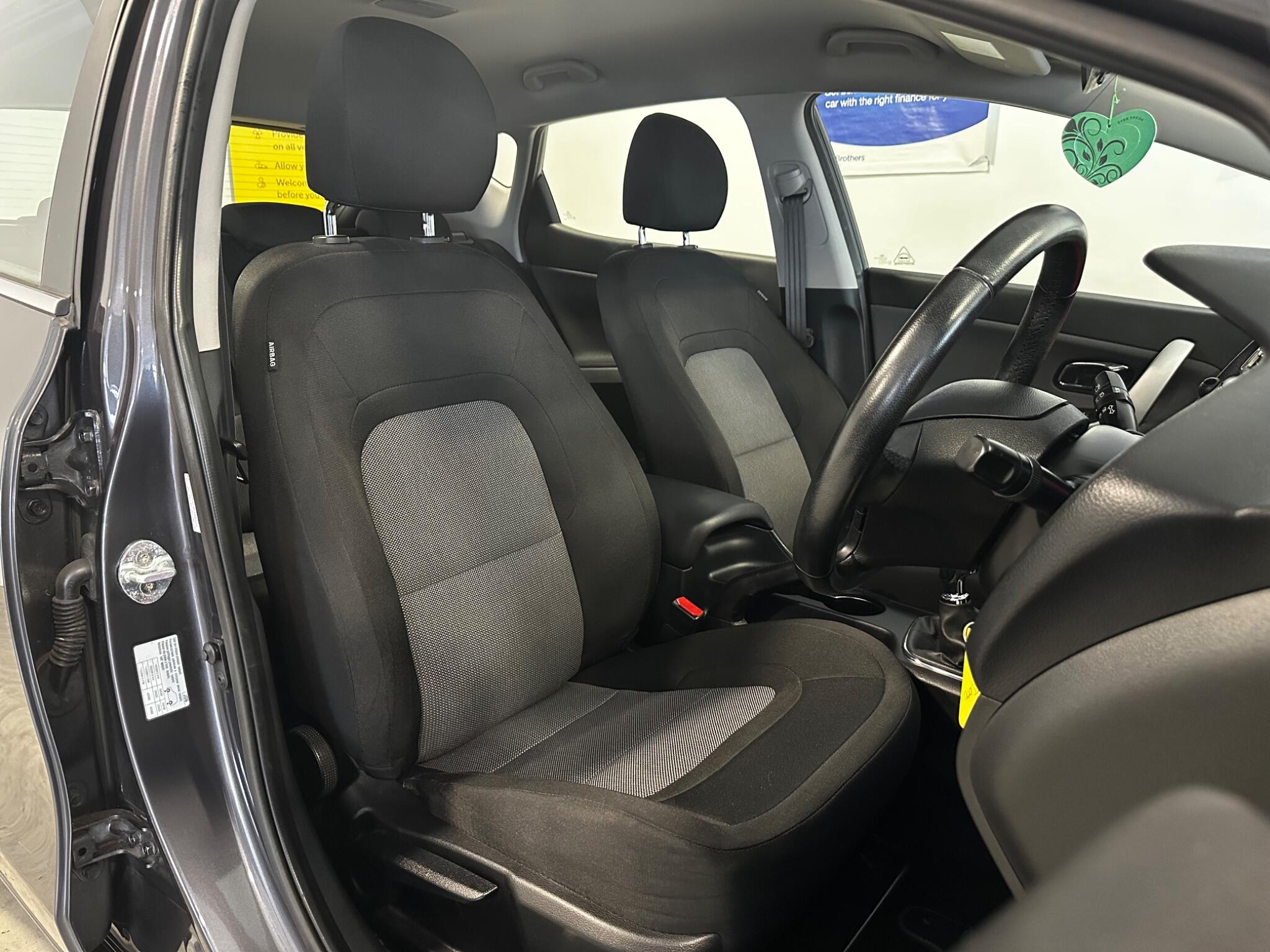Kia ceed - Image 12