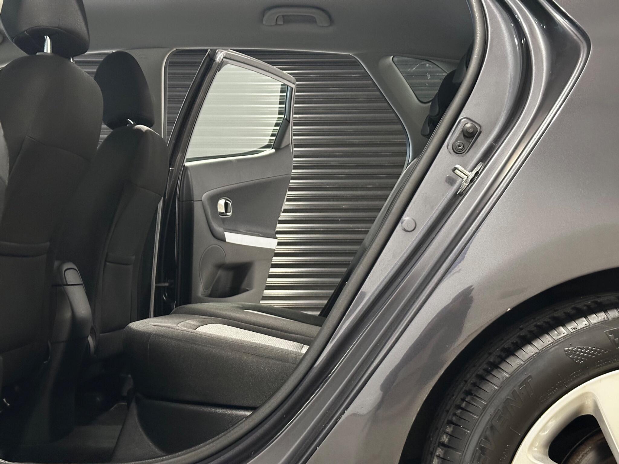 Kia ceed - Image 19