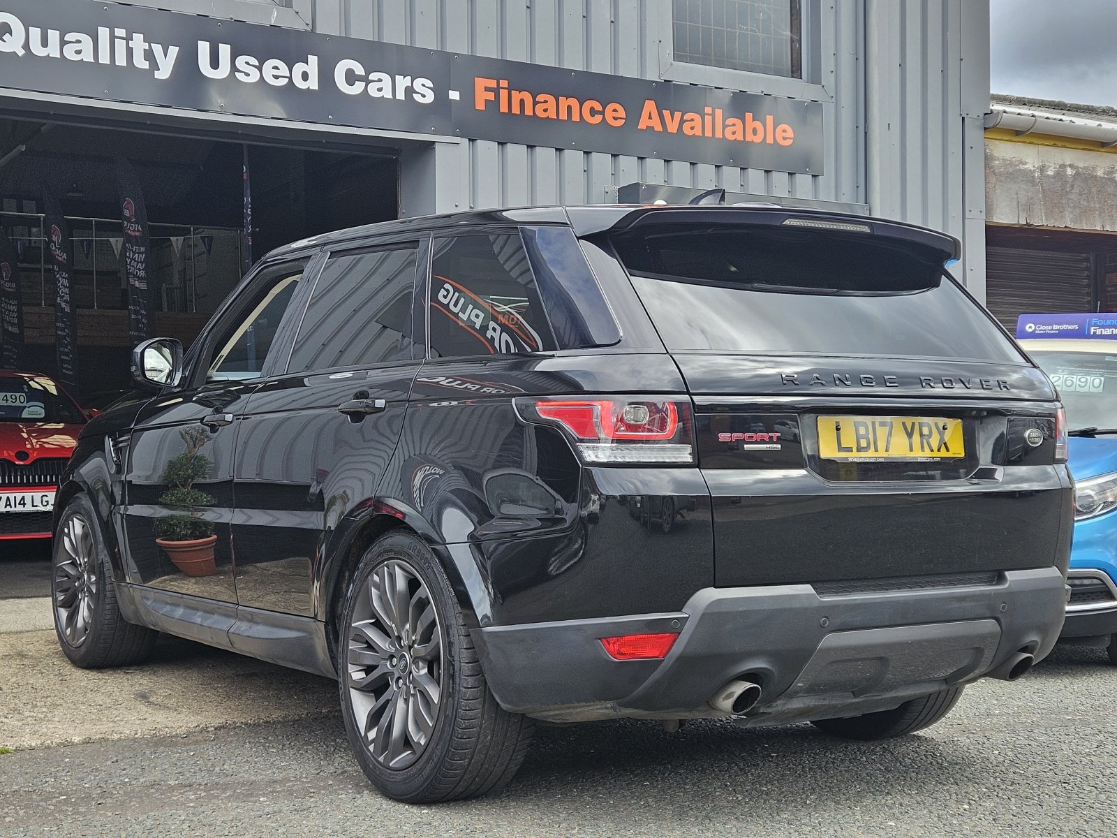 Land Rover RANGE ROVER SPORT - Image 2