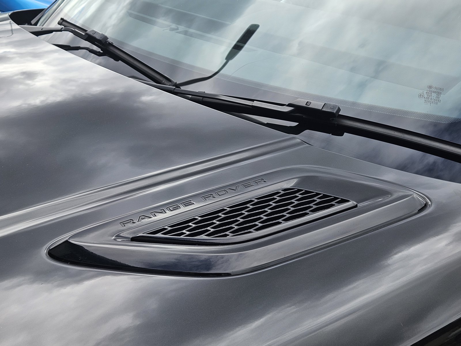 Land Rover RANGE ROVER SPORT - Image 16