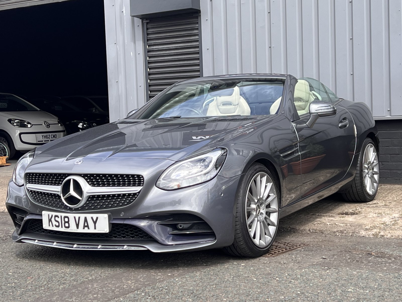 Mercedes SLC - Image 10