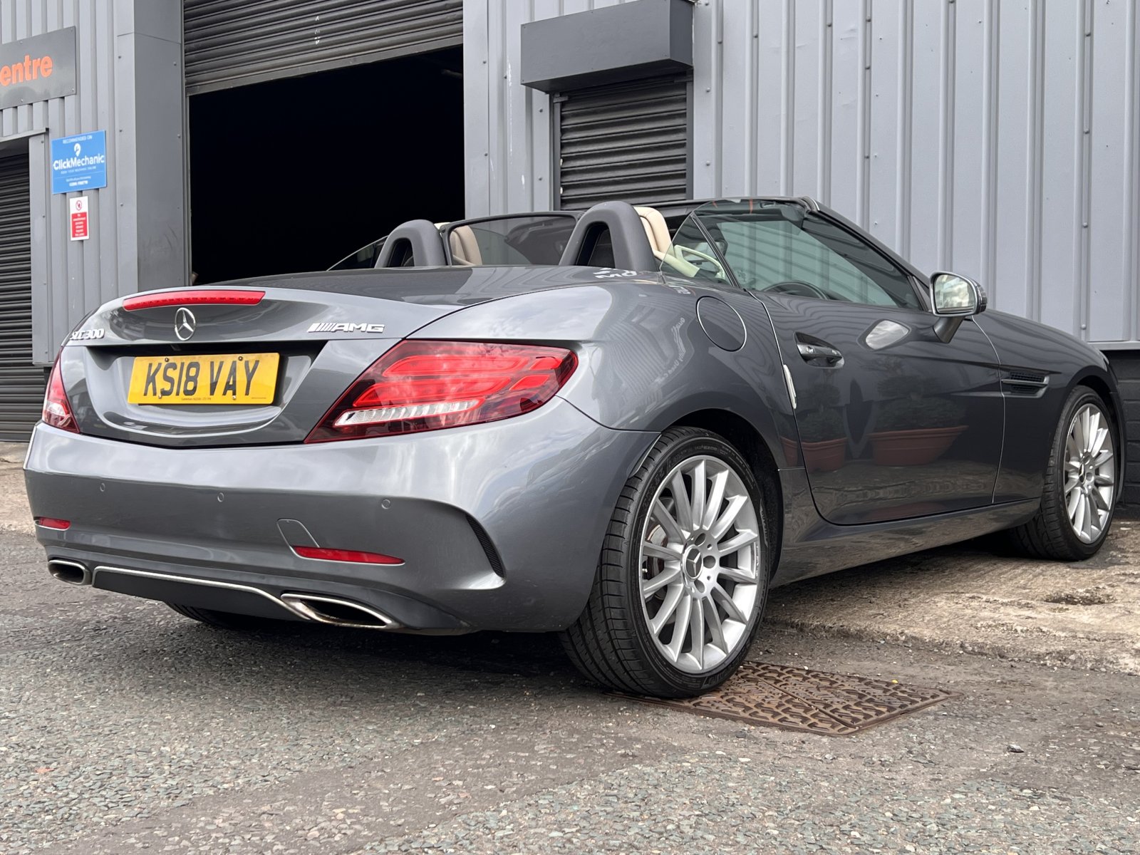 Mercedes SLC - Image 12