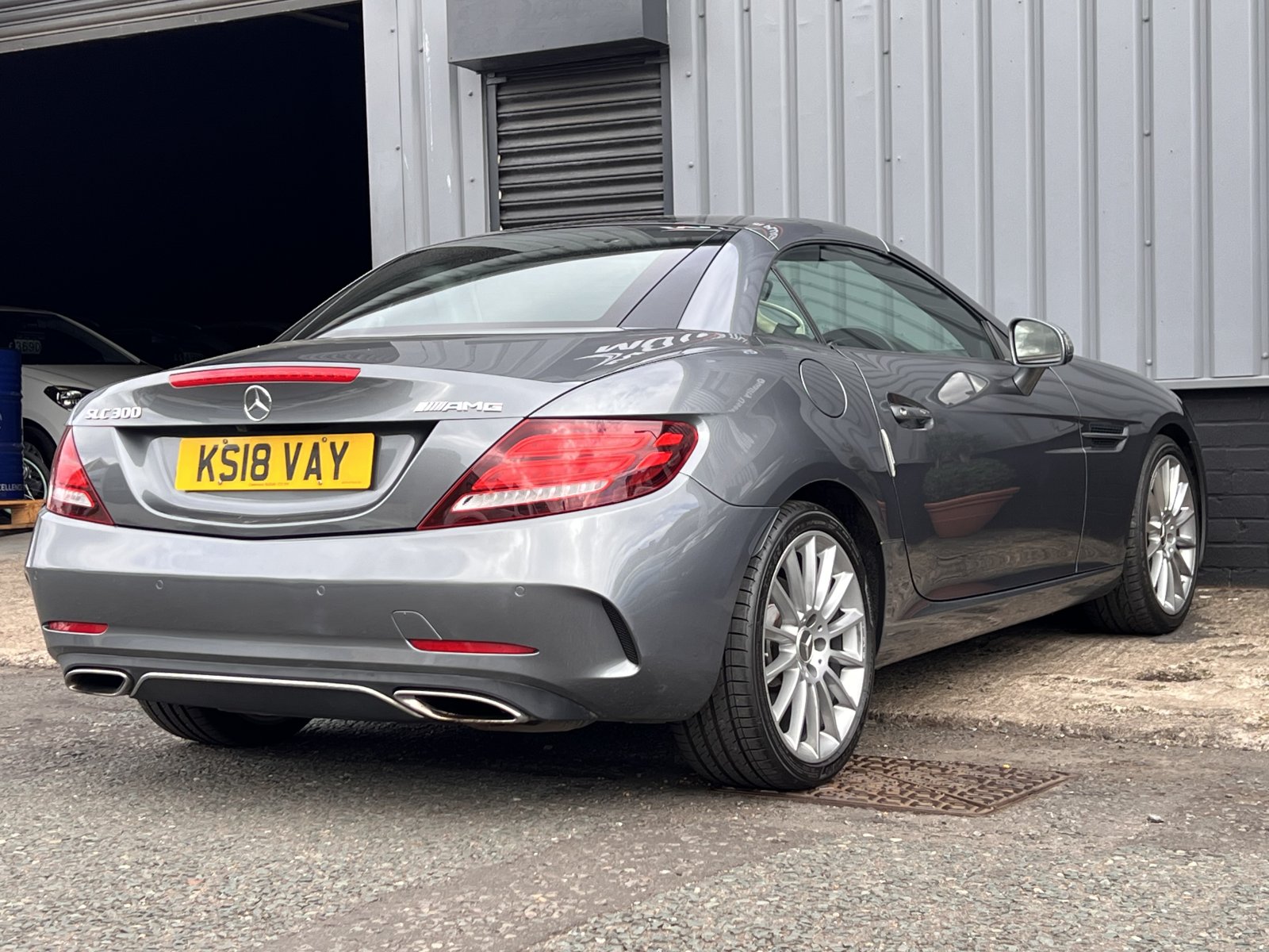 Mercedes SLC - Image 11