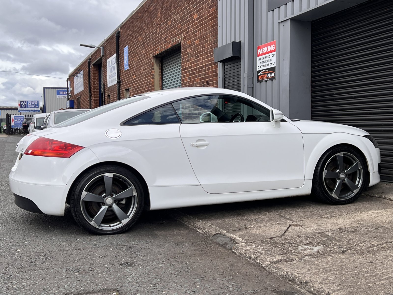 Audi TT - Image 8
