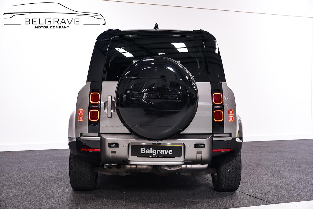 Land Rover Defender 110 - Image 7