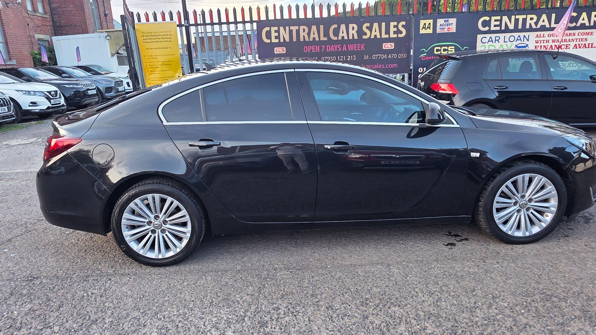 Vauxhall Insignia - Image 7