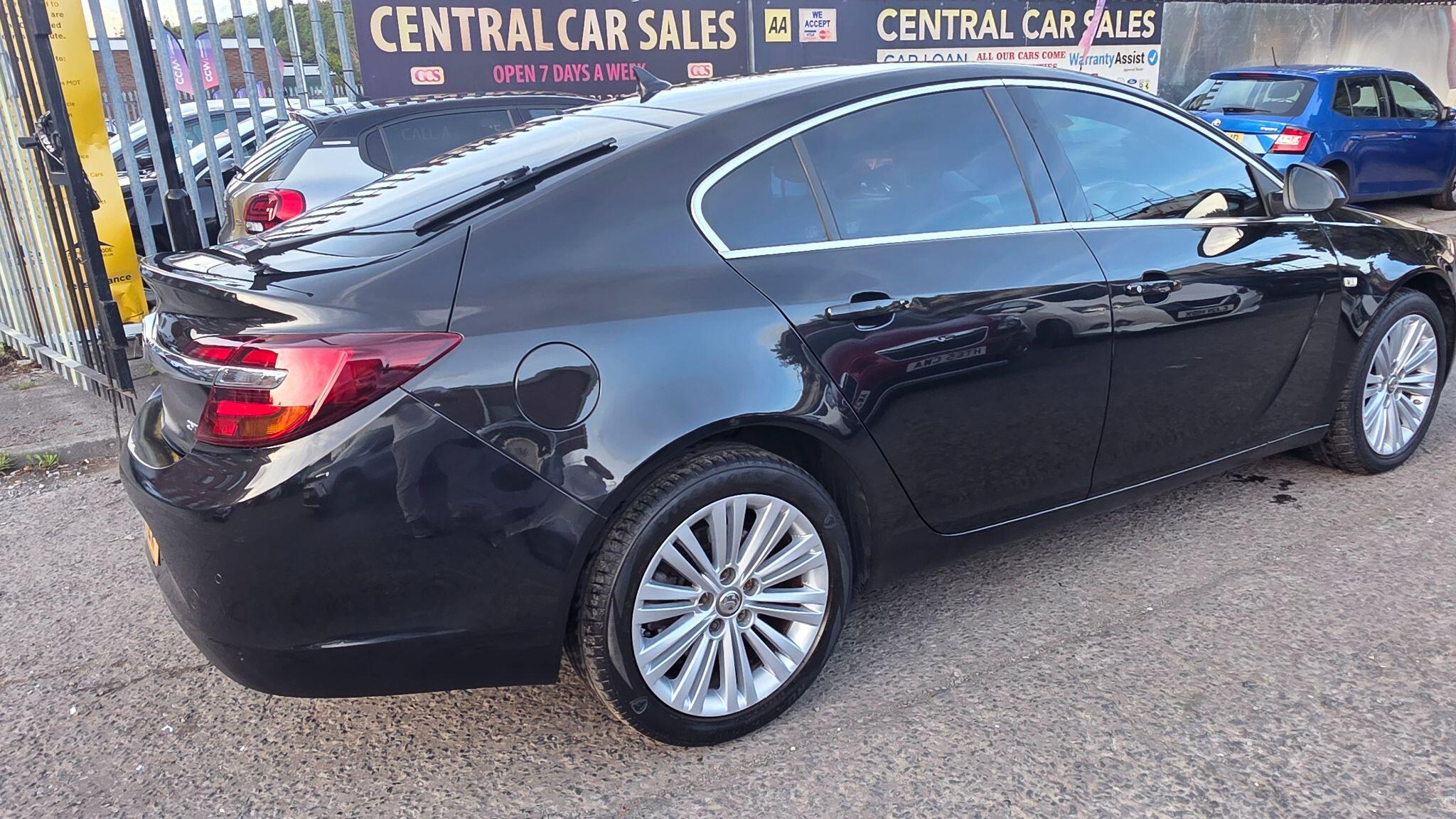 Vauxhall Insignia - Image 10