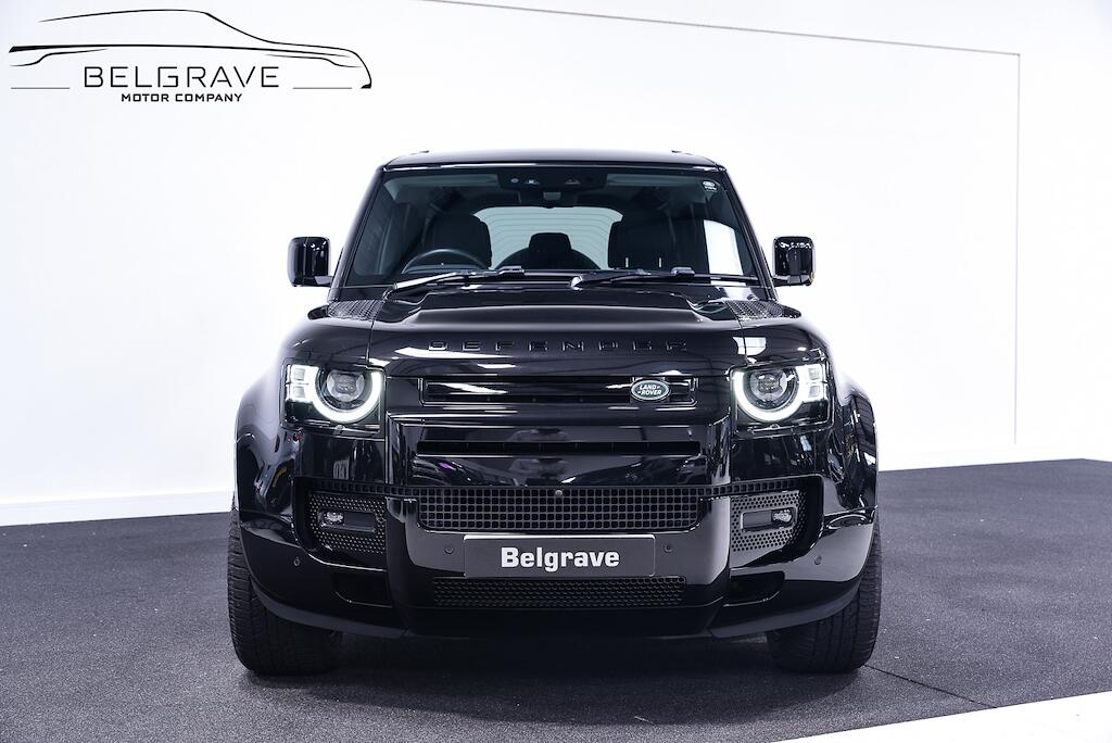 Land Rover Defender 110 - Image 6