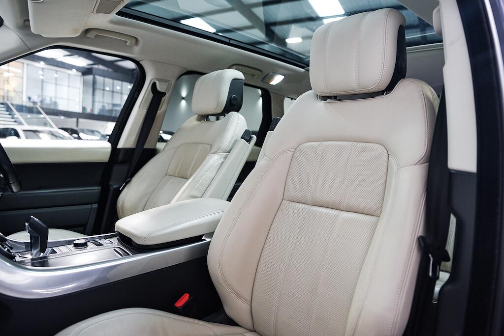 Land Rover RANGE ROVER SPORT - Image 13