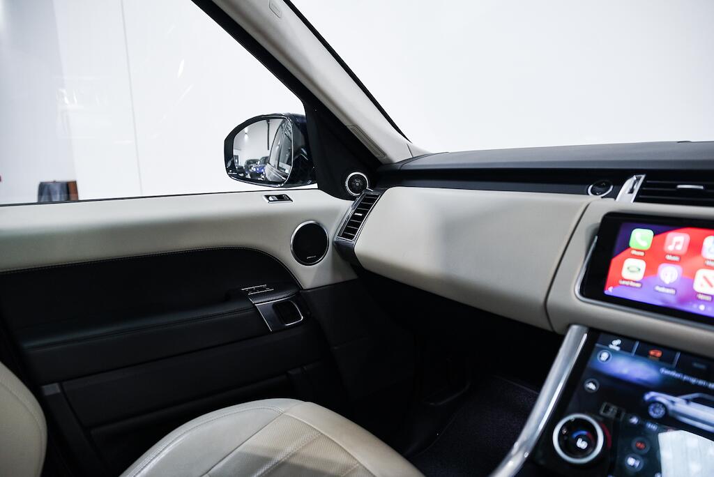 Land Rover RANGE ROVER SPORT - Image 16